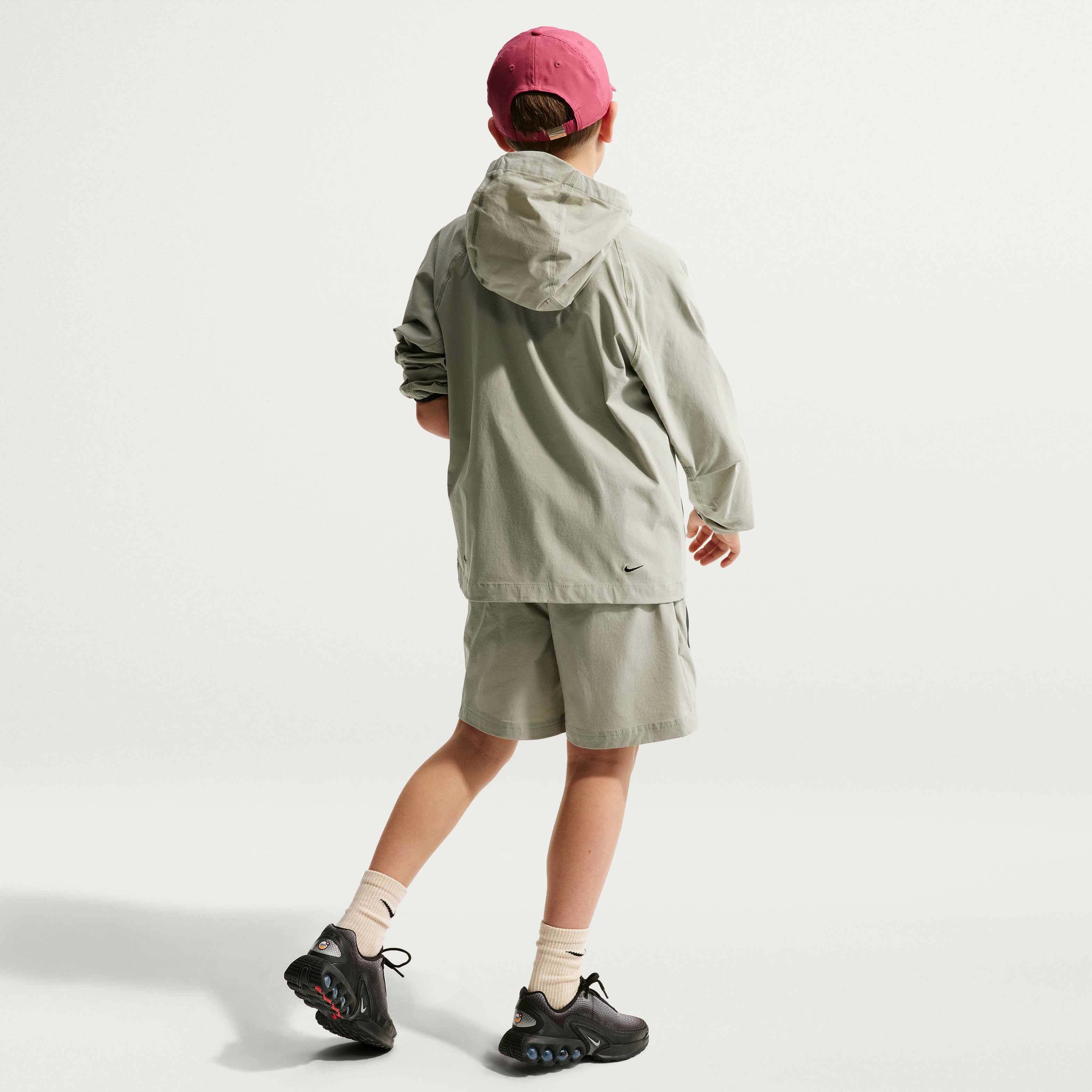 Nike Sportswear Tech image number 4