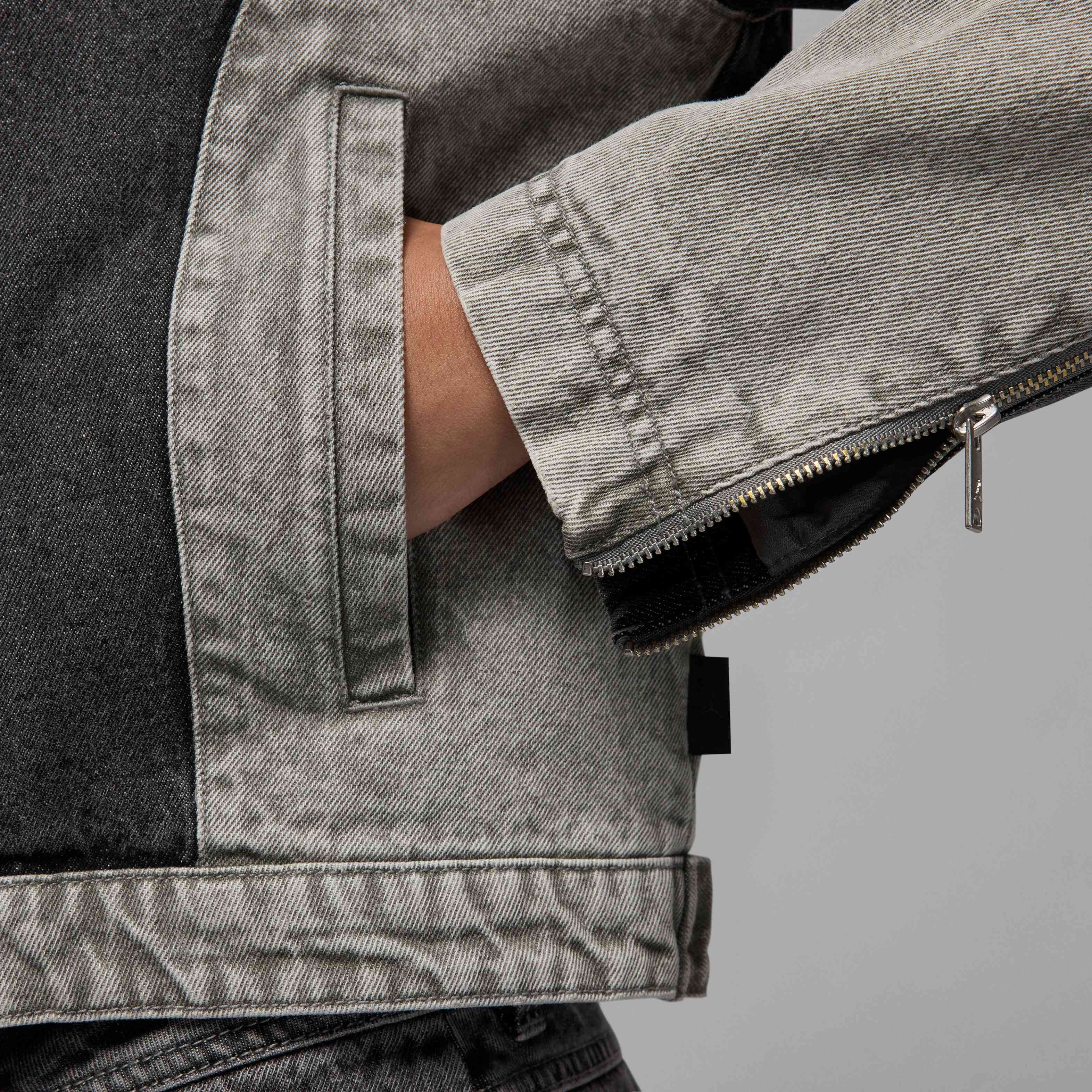 Air Jordan image number 5