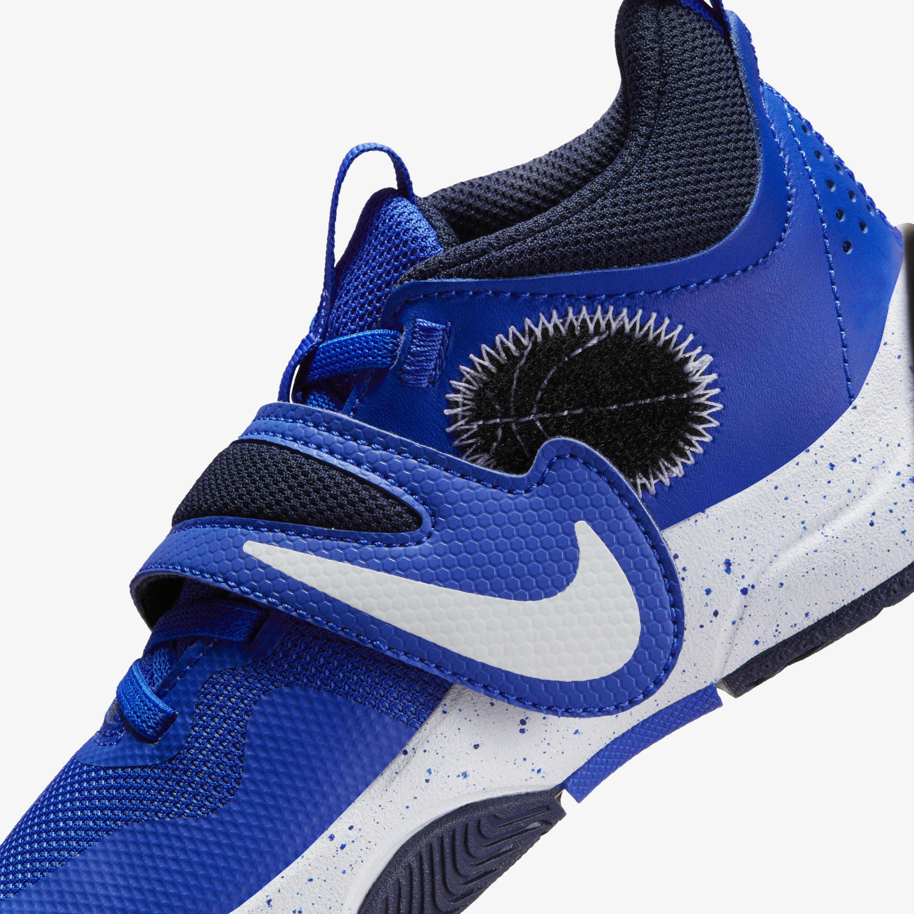 نايكي تيم هاسل دي 11 image number 8