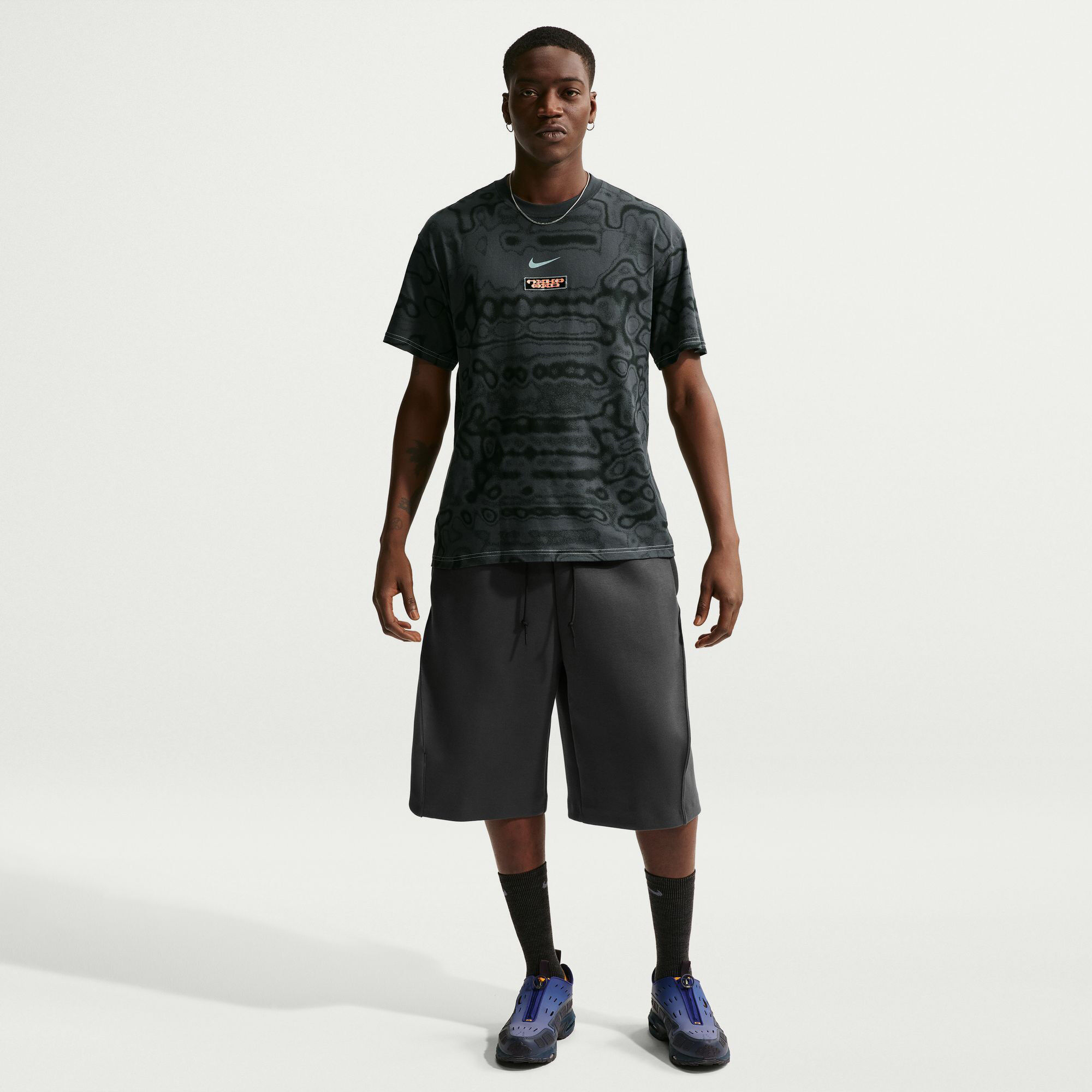 Nike Sportswear image number 0