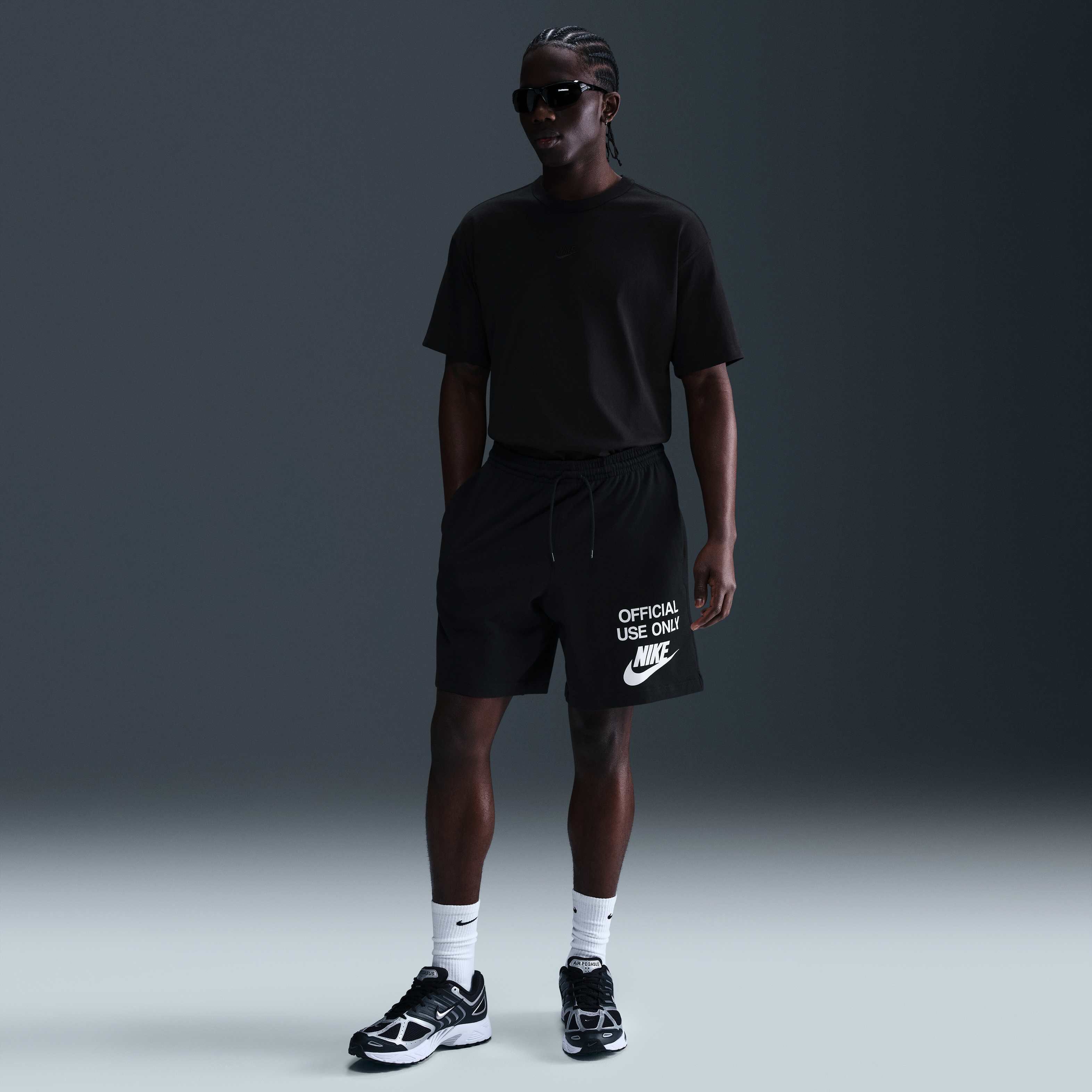 Nike Club image number 0