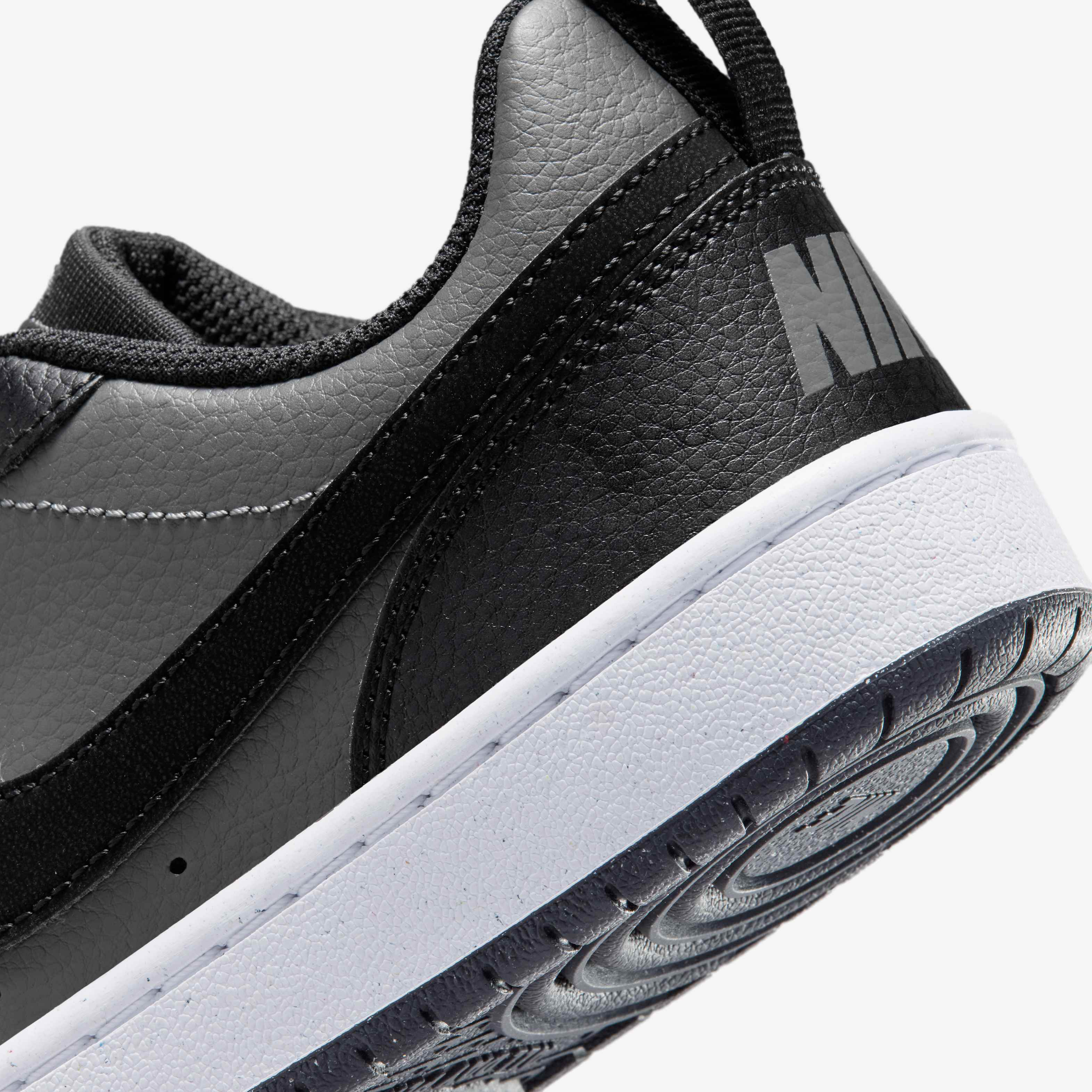 NikeCourt Borough Low image number 7