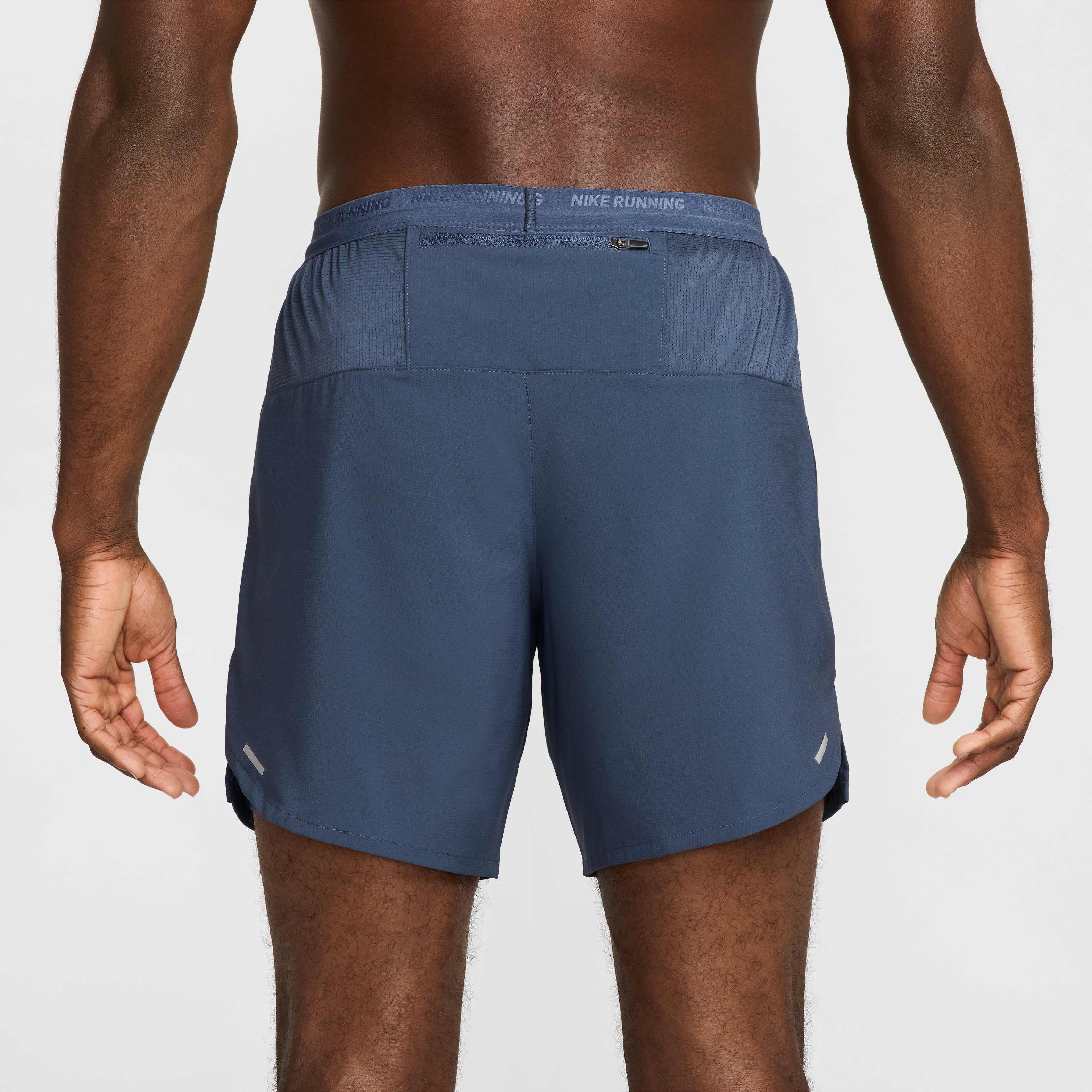 Nike Stride image number 2