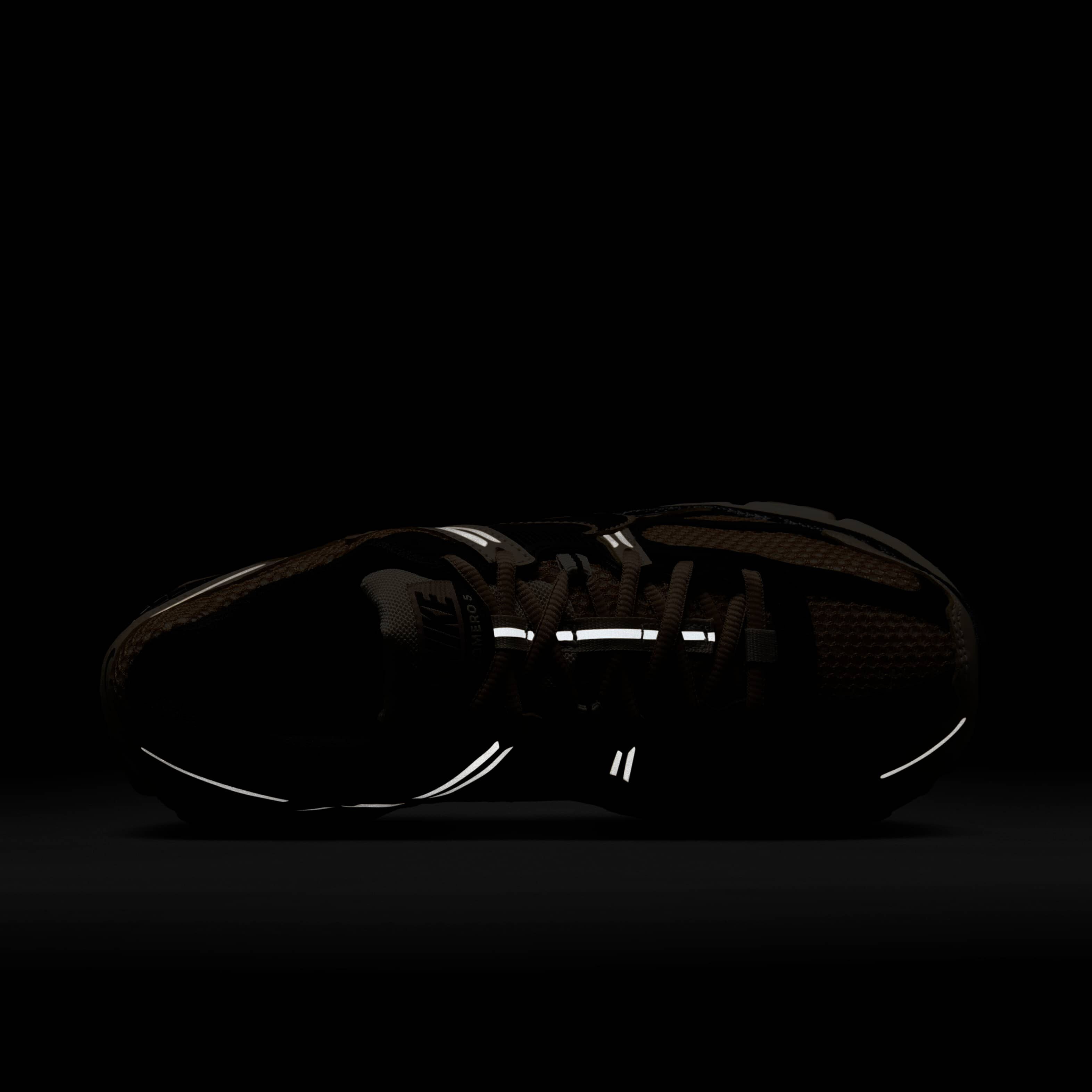 نايكي زووم فوميرو 5 image number 8