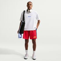 Nike Sportswear Club