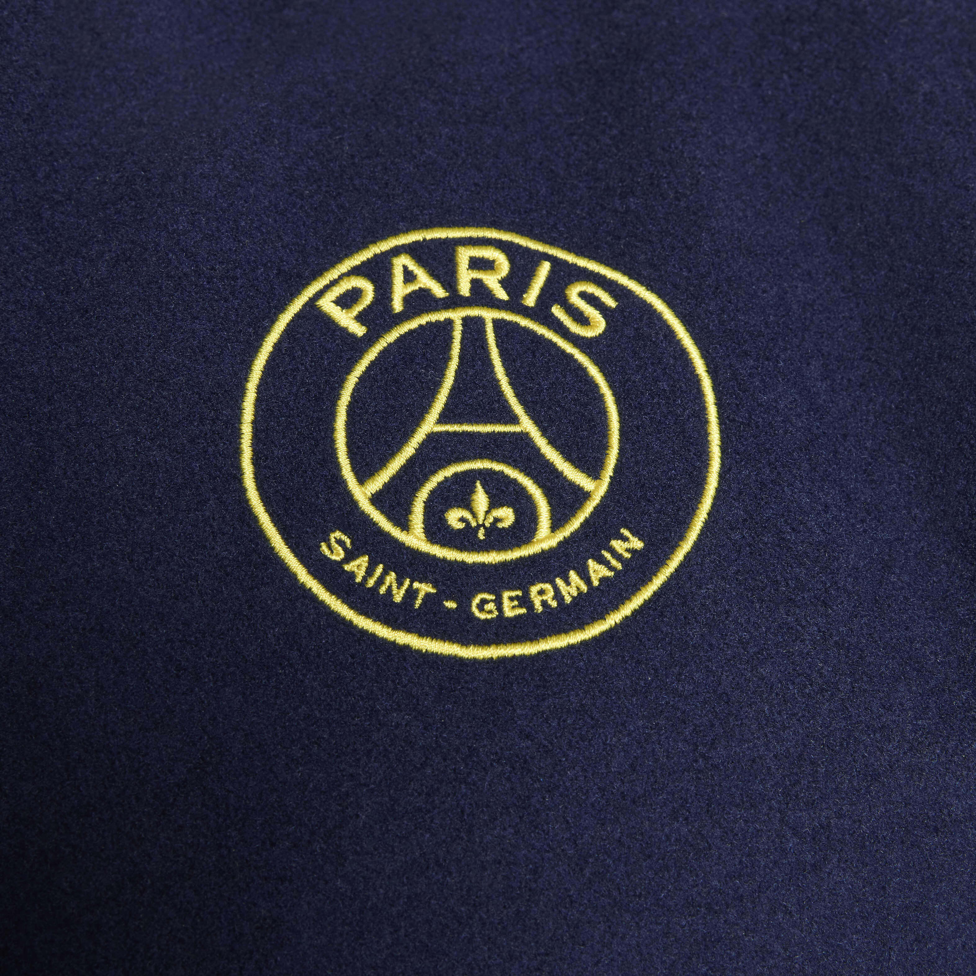 Paris Saint-Germain Authentics image number 3
