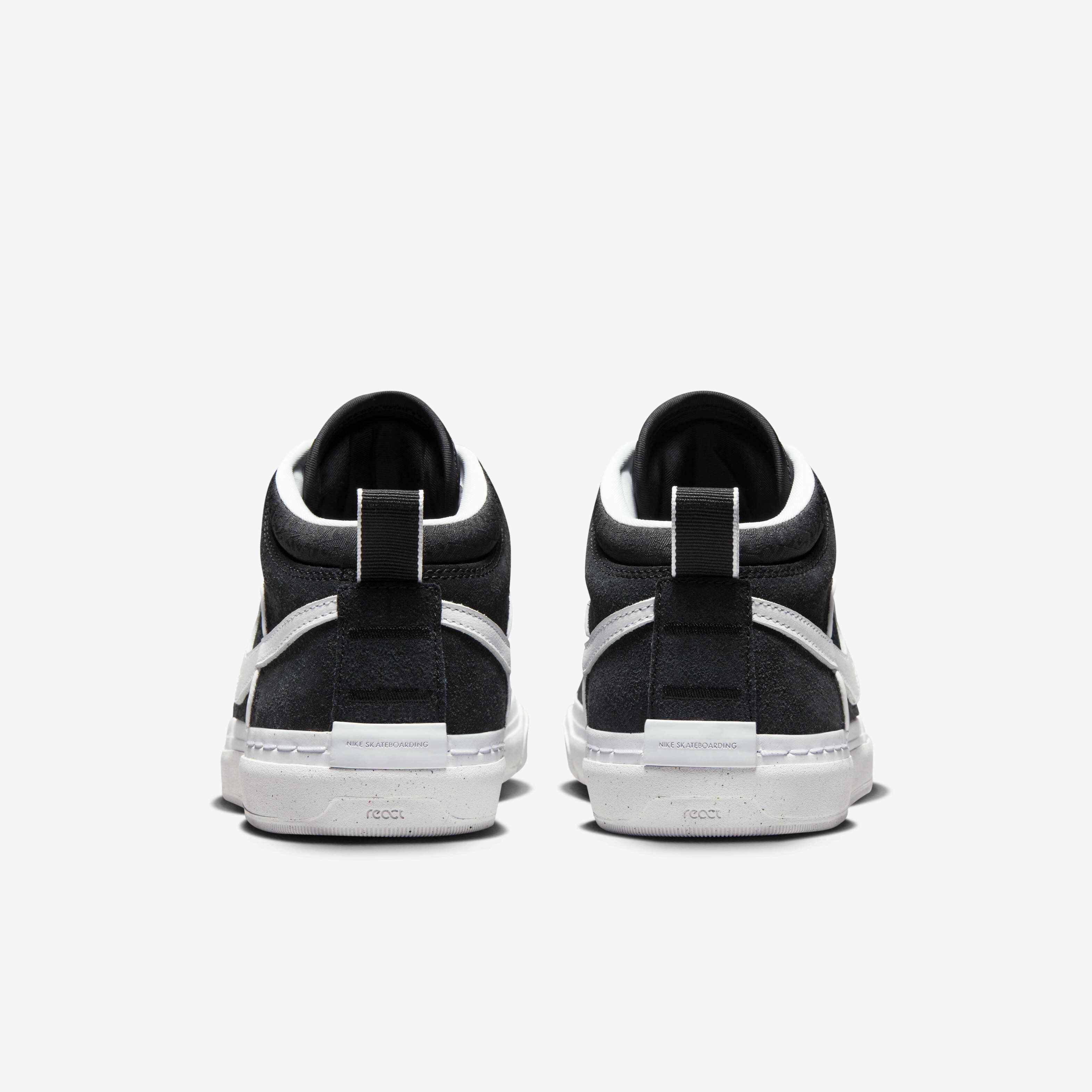 نايكي SB رياكت ليو image number 5