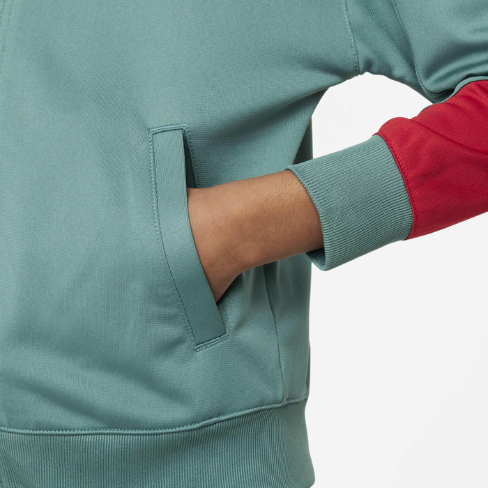 ليفربول سترايك image number 6 ليفربول سترايك image number 6