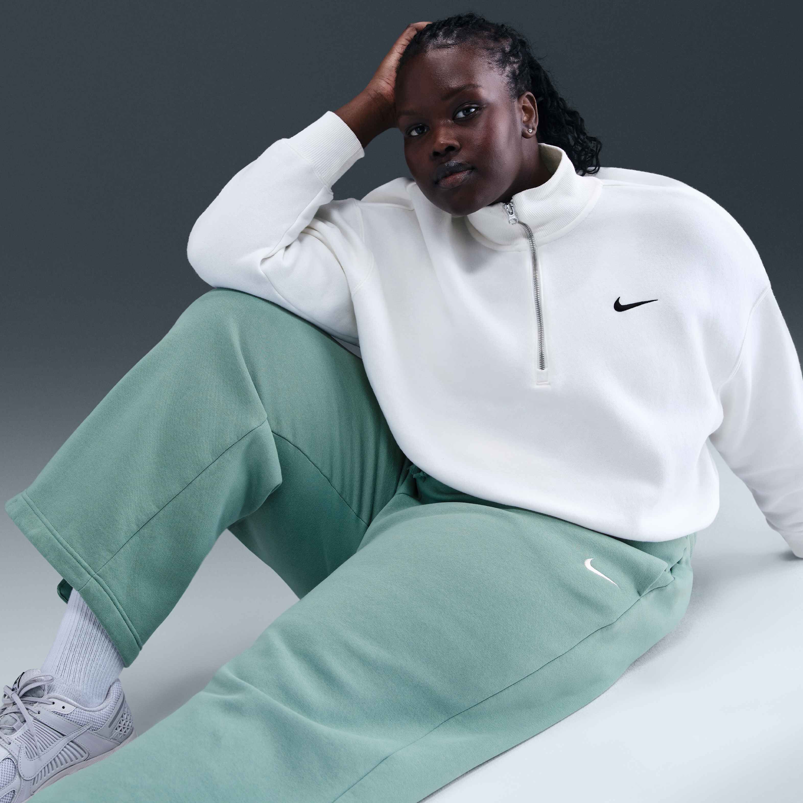 Nike Sportswear Phoenix Fleece image number 4