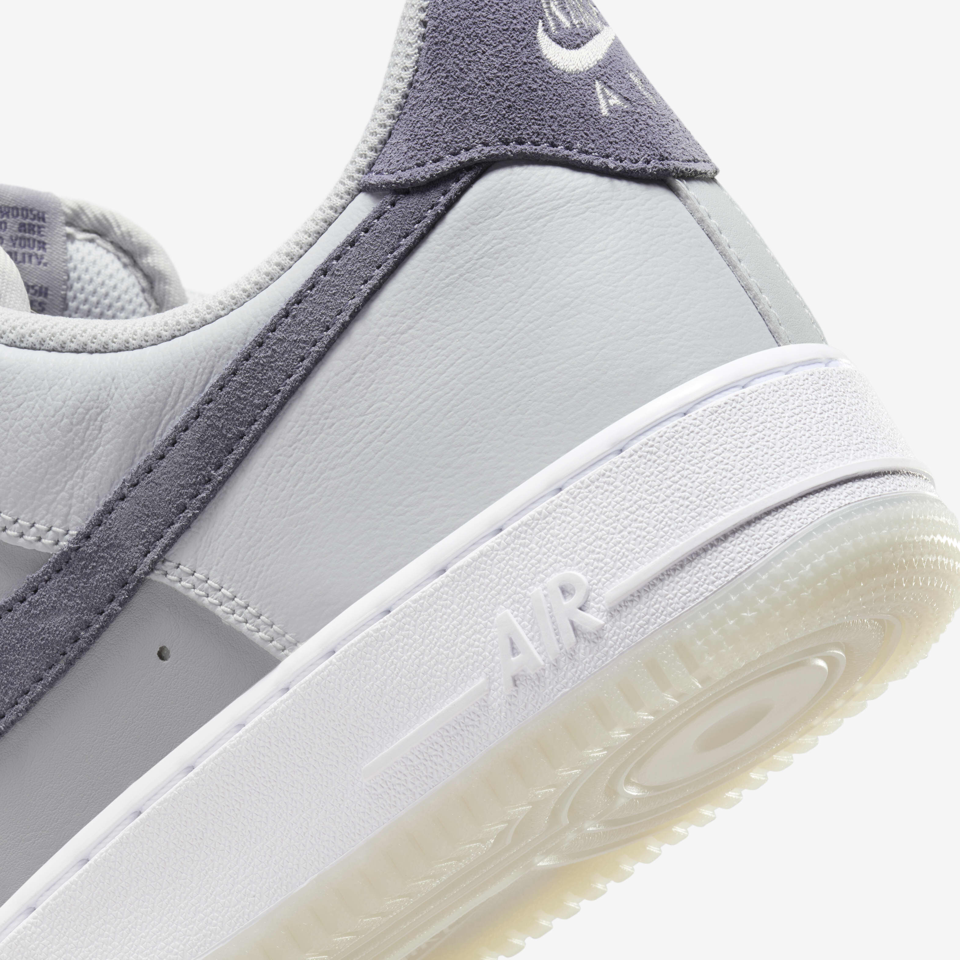 Nike Air Force 1 '07 LV8 image number 7