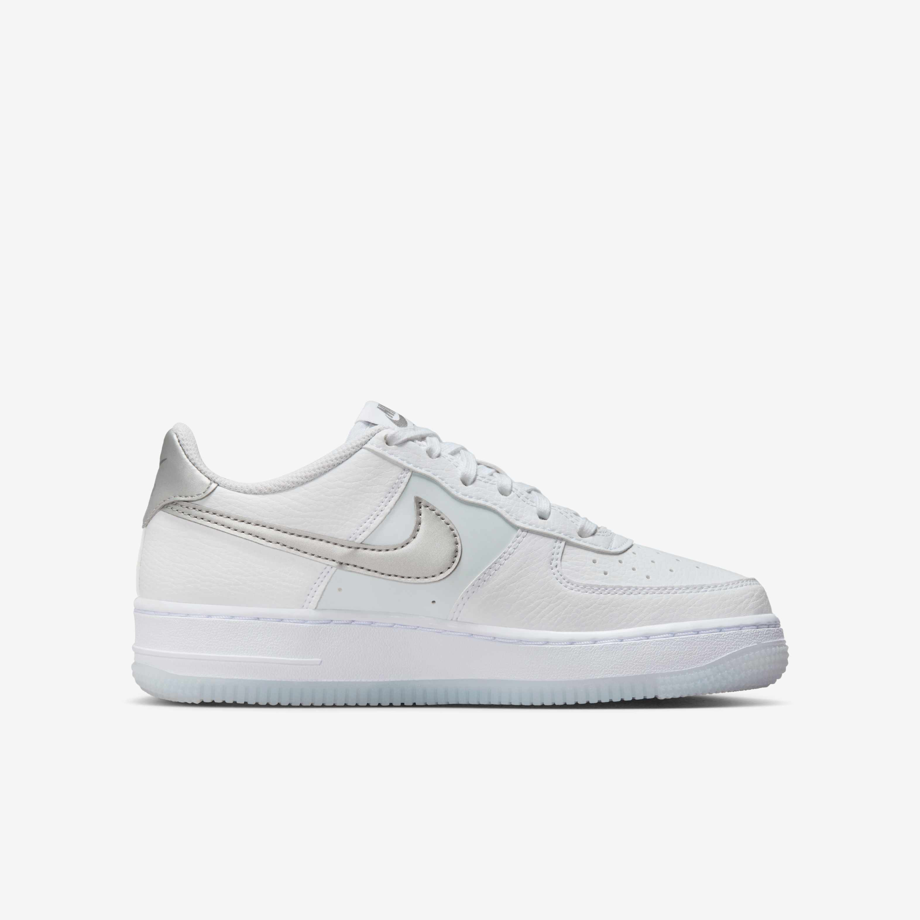 Nike Air Force 1 image number 2
