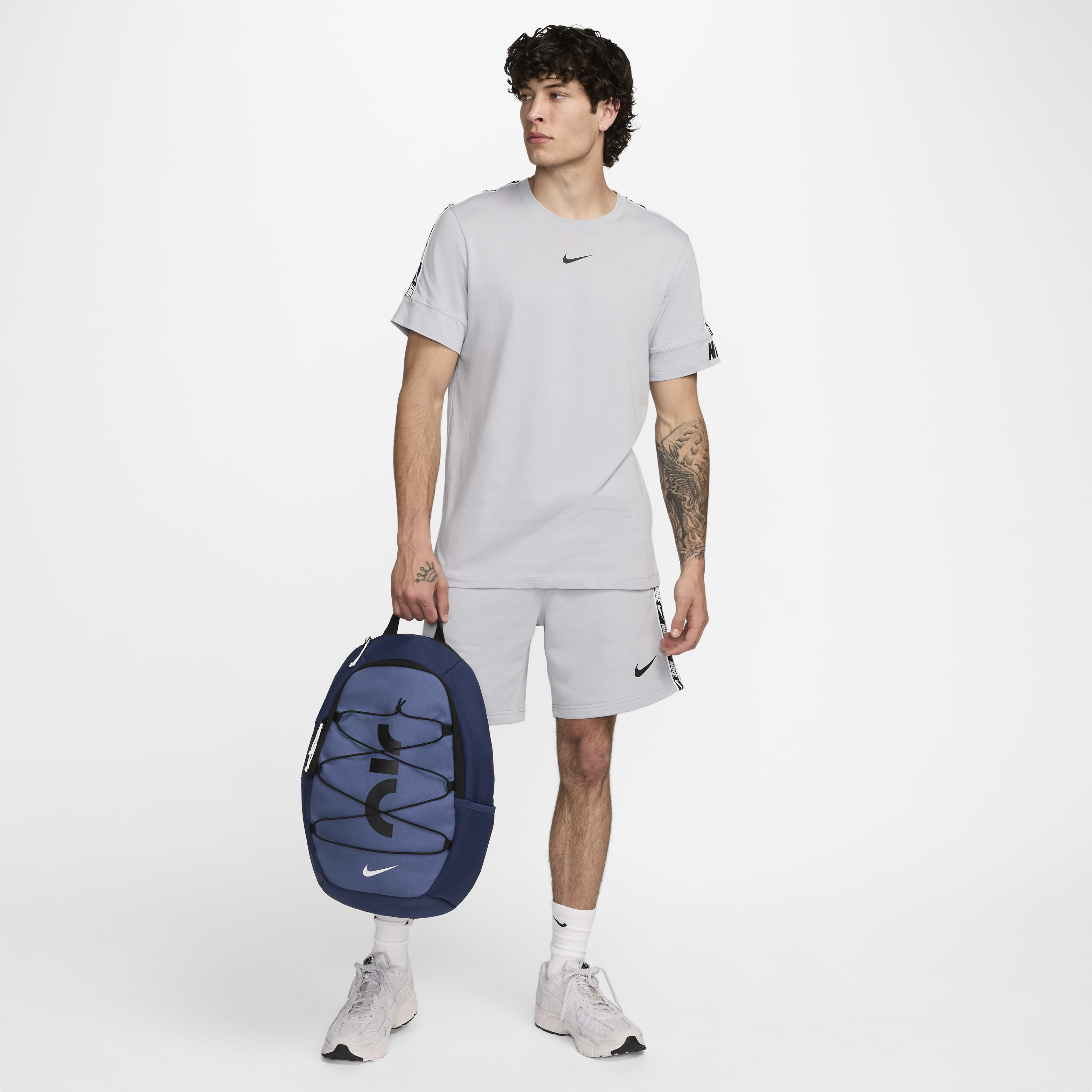 اير image number 8