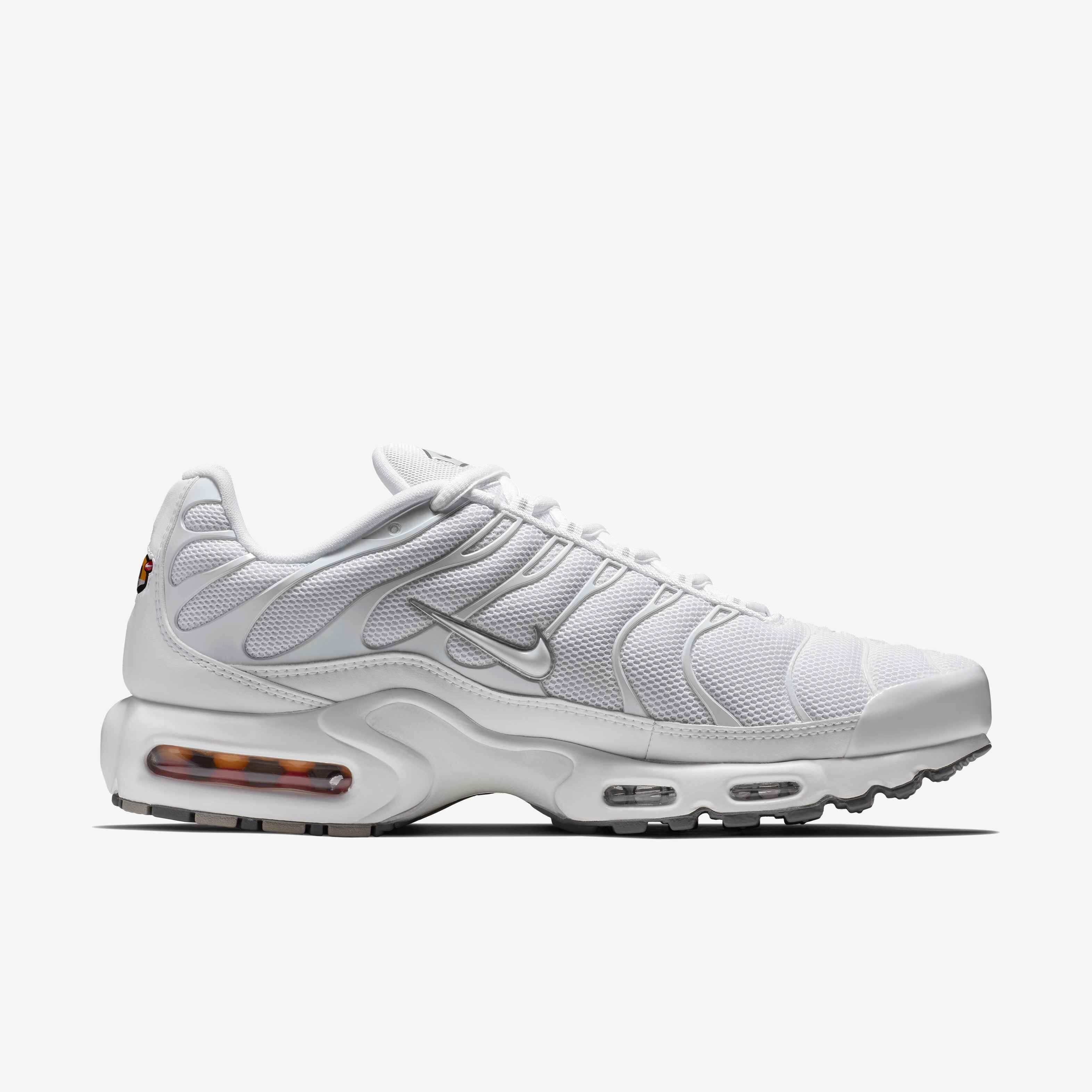 Nike Air Max Plus image number 2