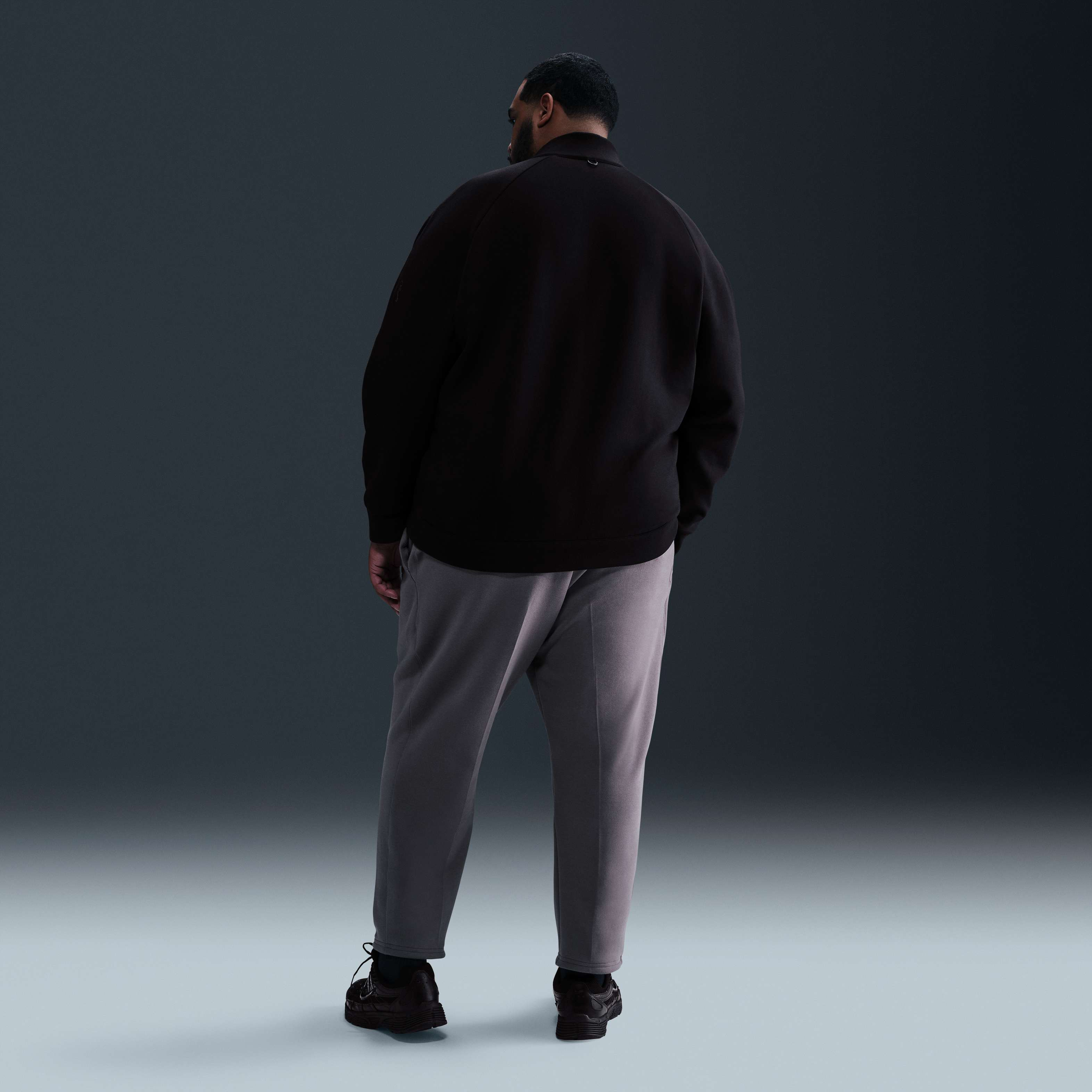 نايكي 24.7 امبوسبلي سوفت image number 9