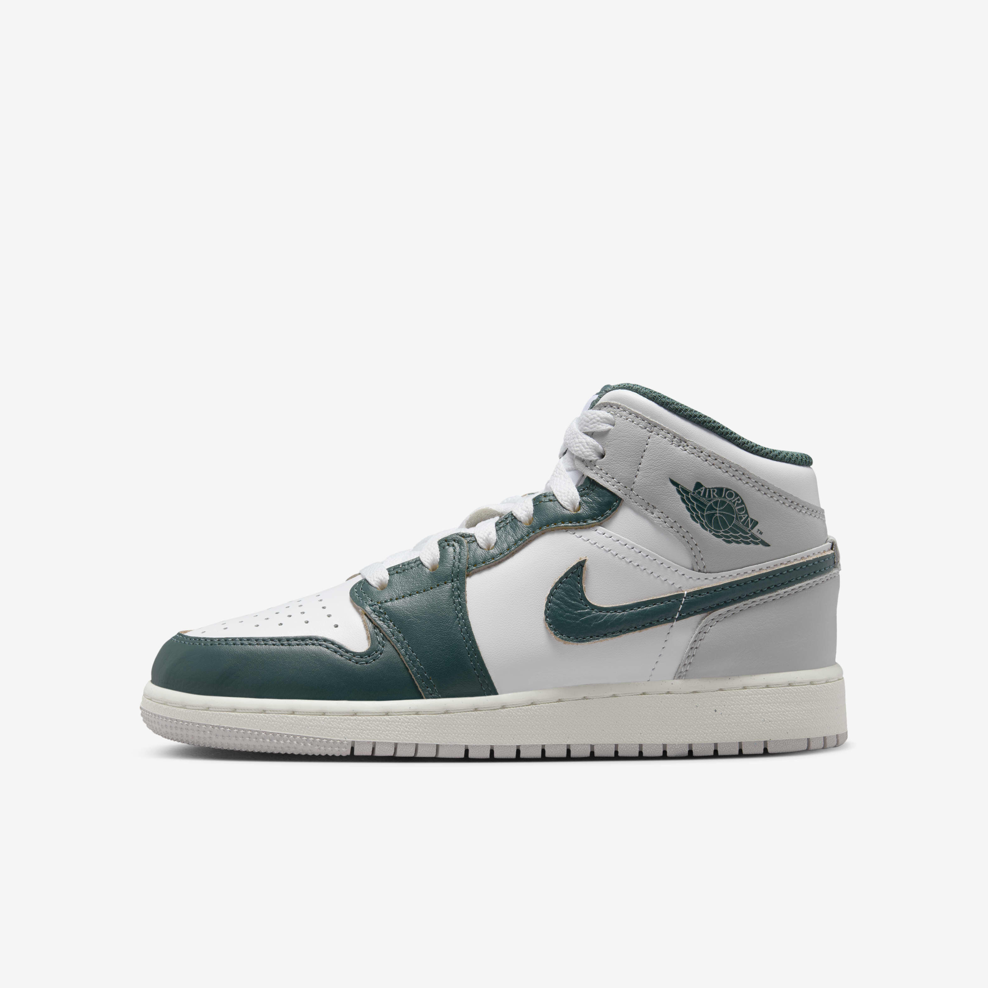 Buy Air Jordan 1 Mid SE Older Kids Shoes Nike Qatar Official