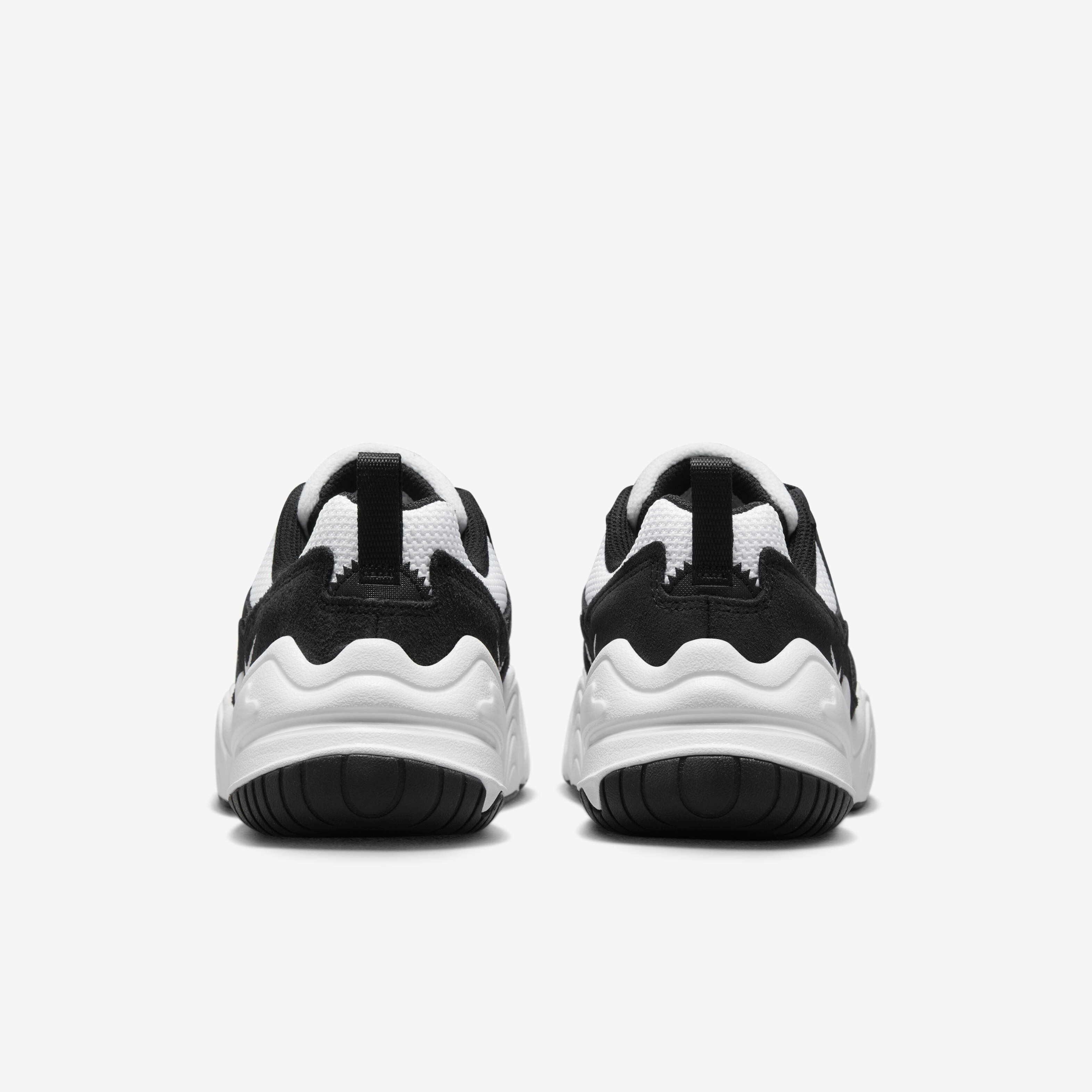 نايكي تيك هيرا image number 5