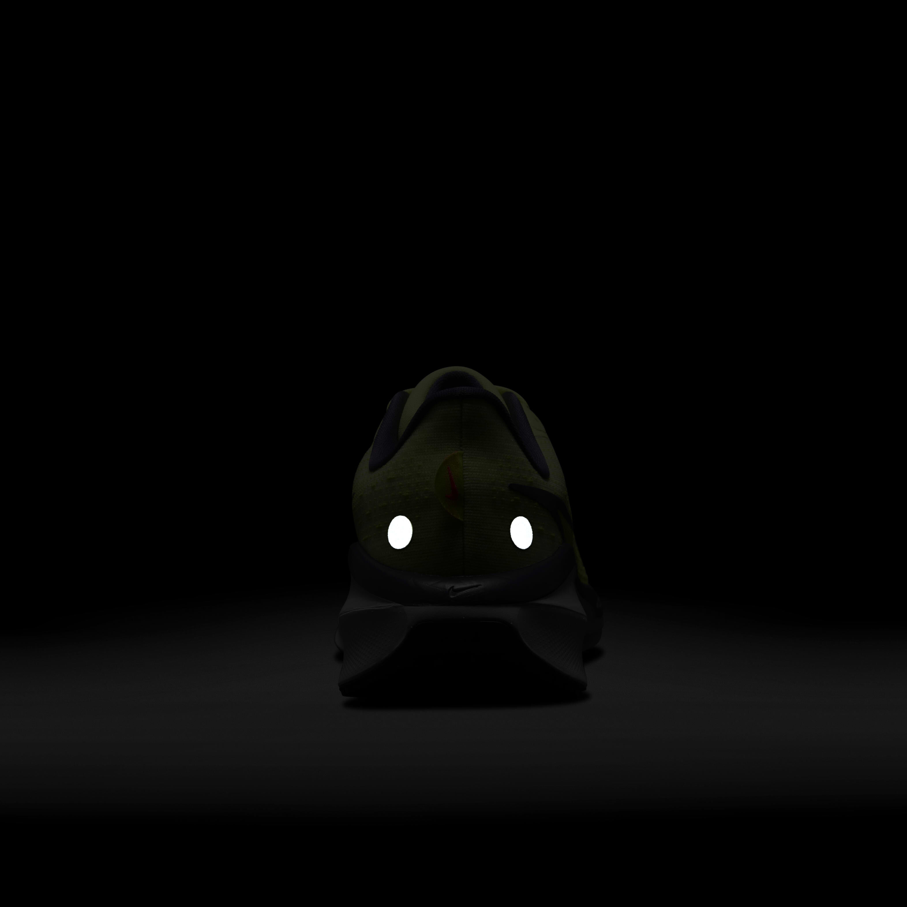 نايكي فوميرو 17 image number 8