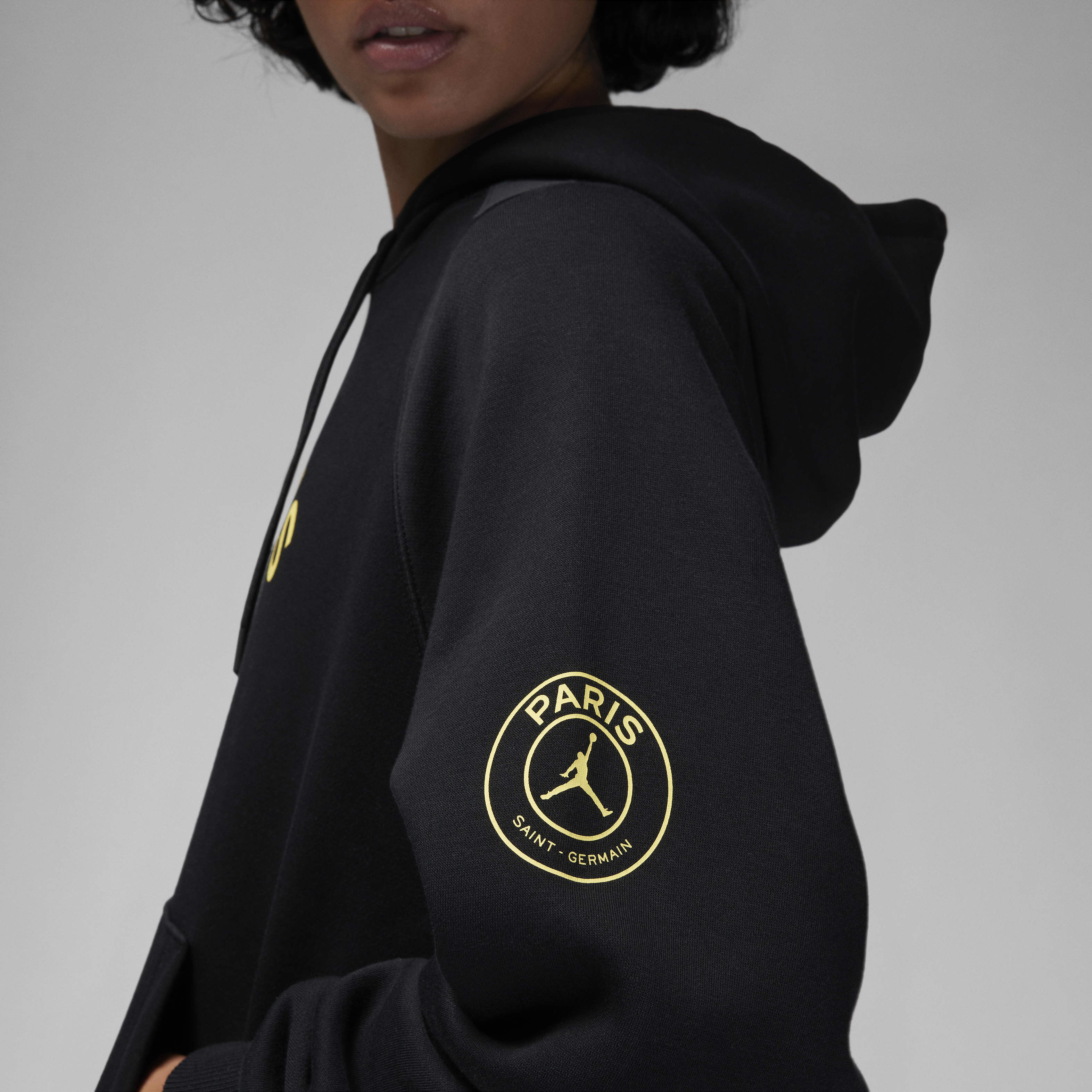 Buy Paris Saint Germain Brooklyn Fleece Women s Jordan Football Pullover Hoodie Nike Qatar Official