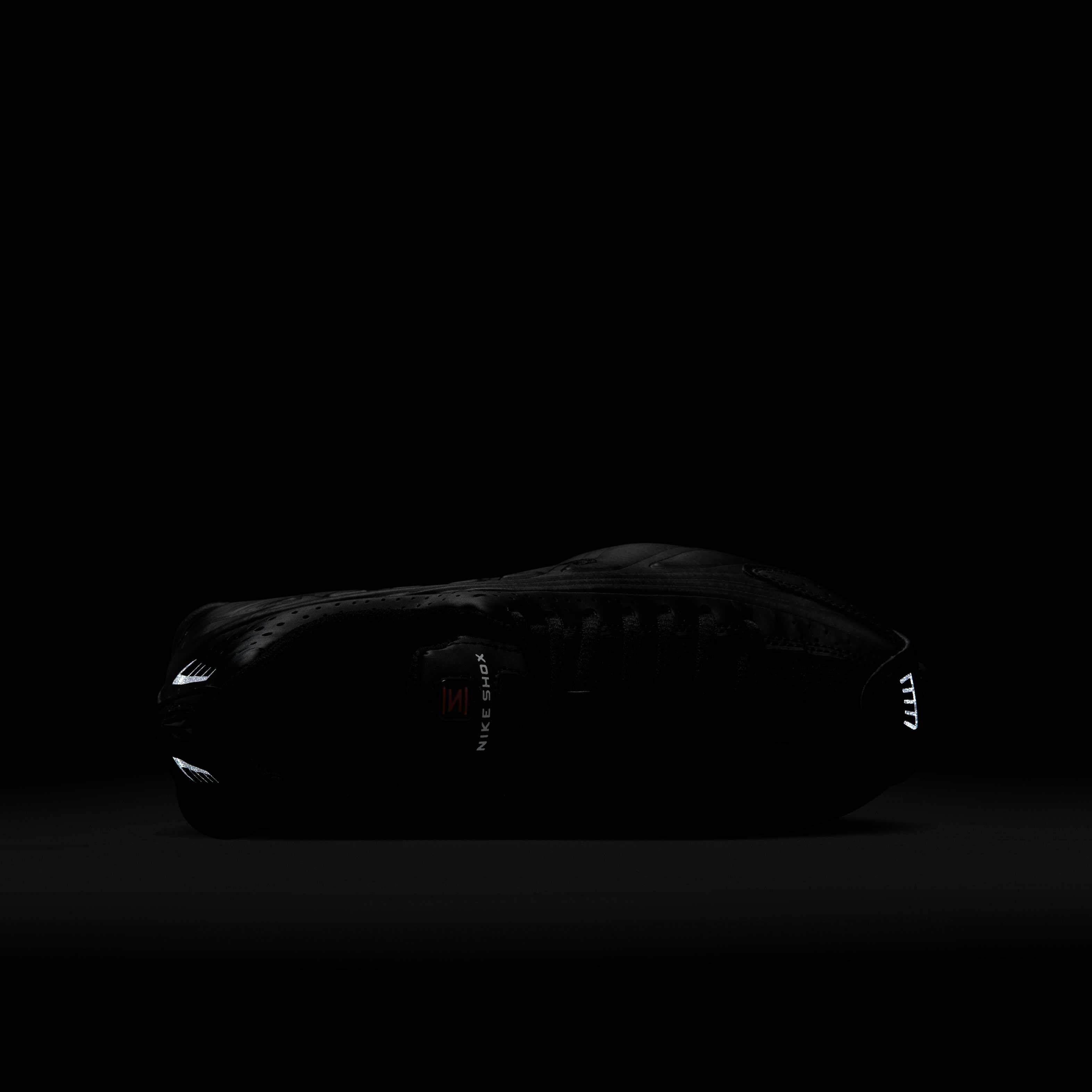 Nike Shox R4 image number 8