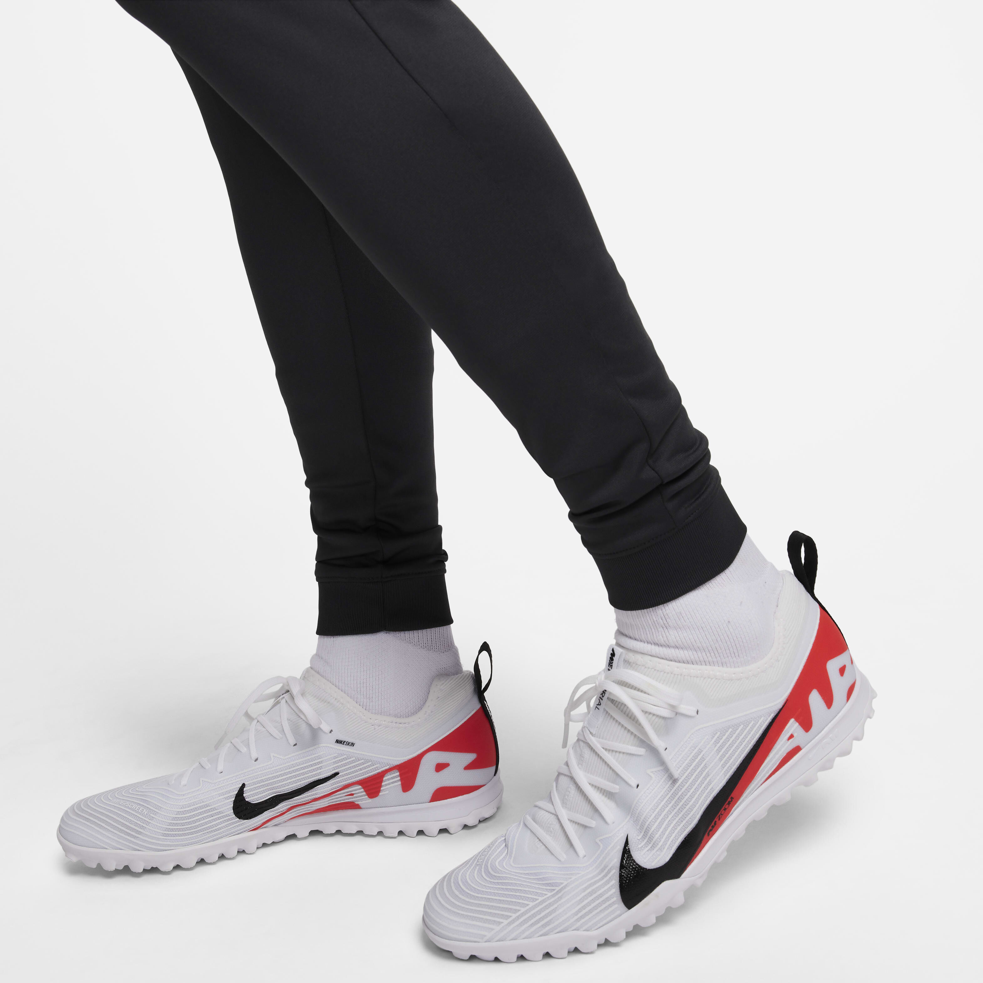 ليفربول F.C. سترايك image number 10