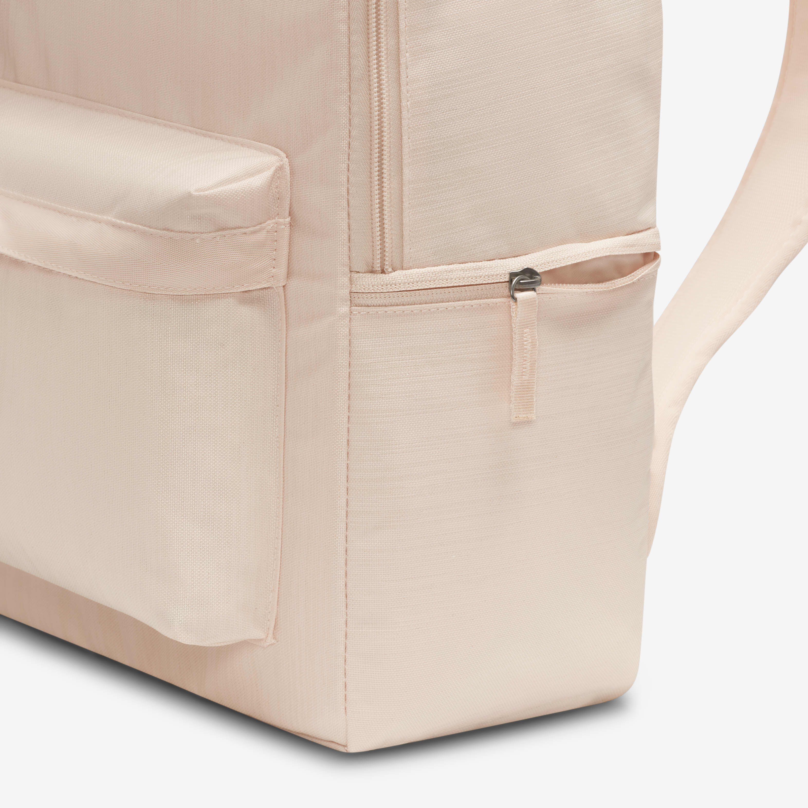 نايكي هيرتيدج image number 6