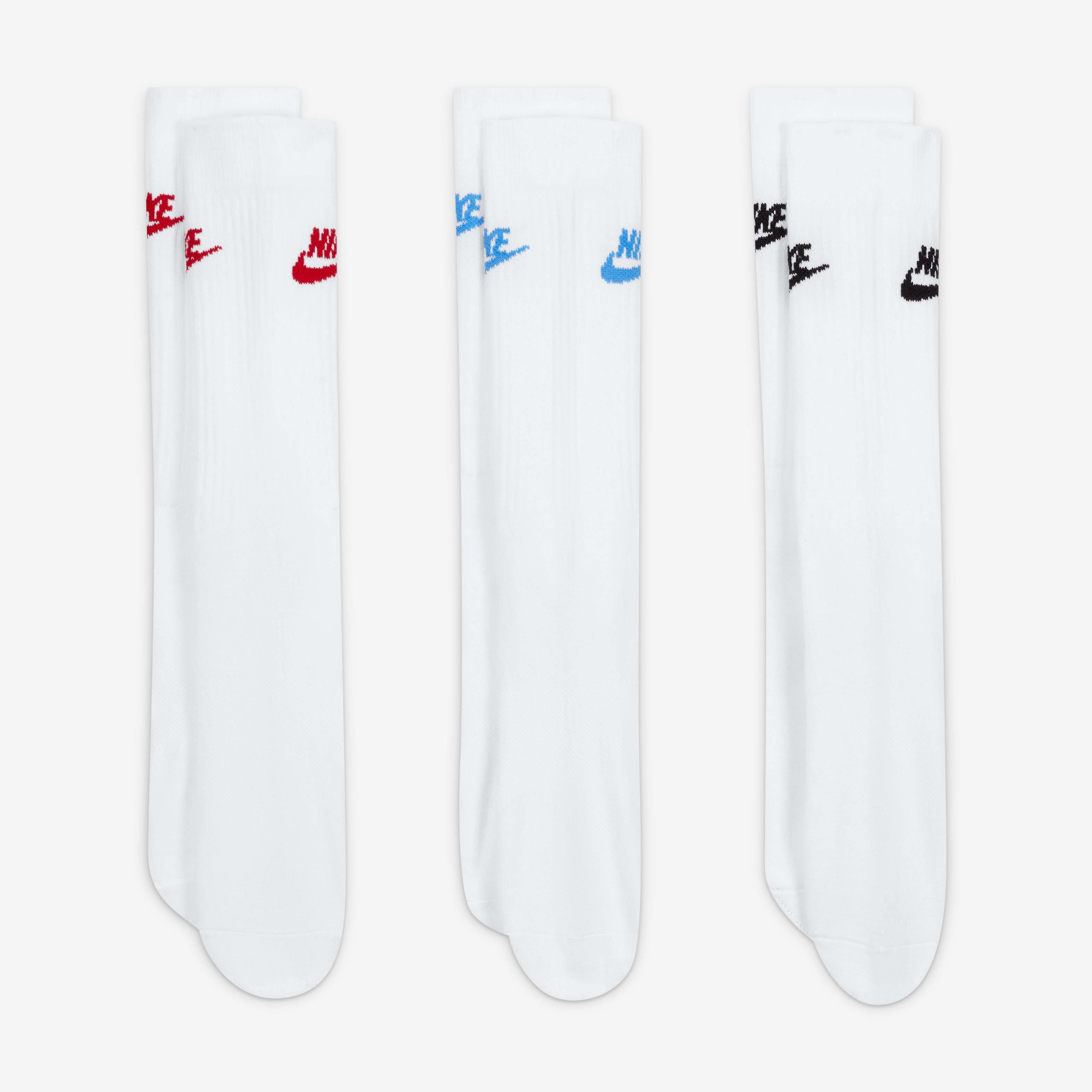 Nike Sportswear Everyday Essential image number 1