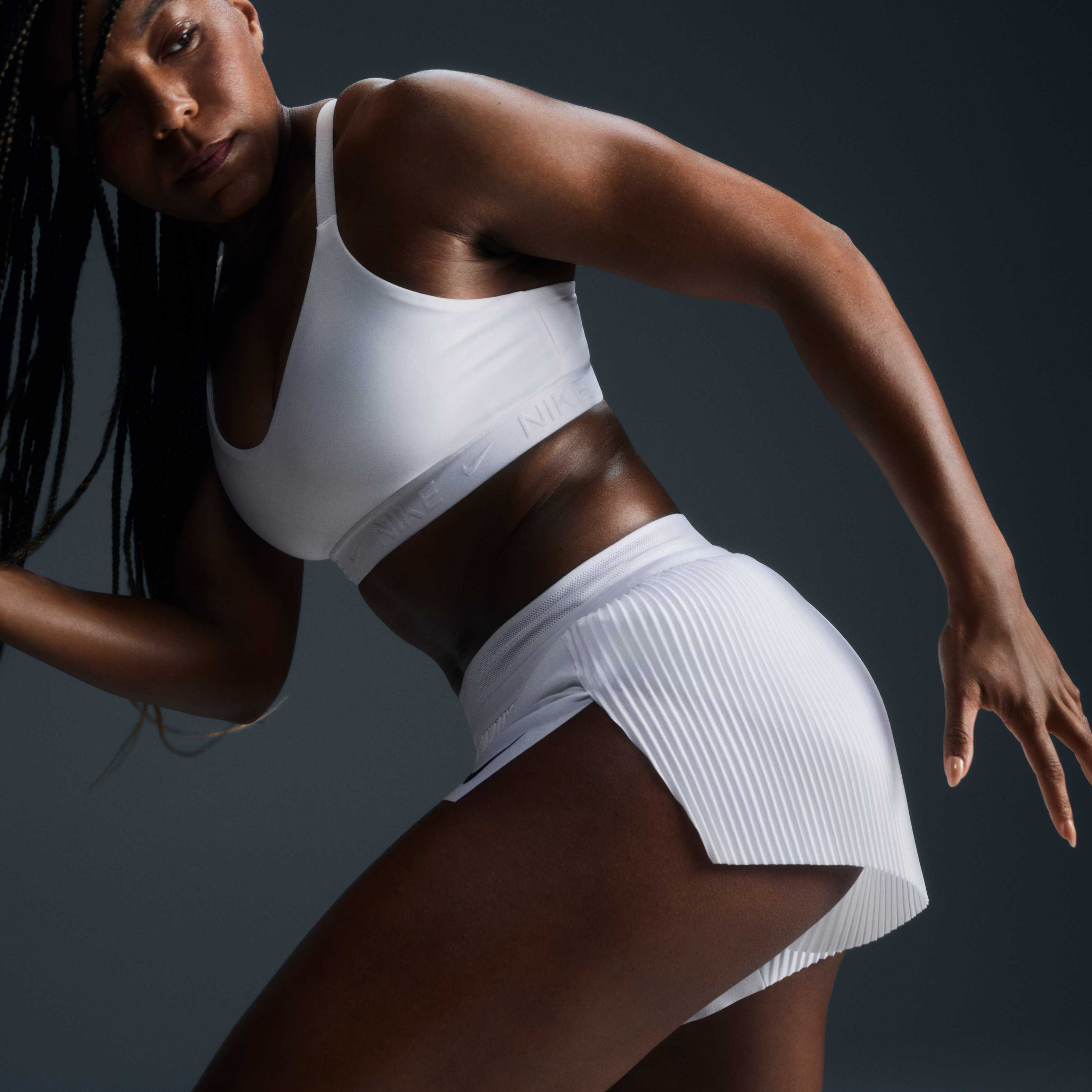 Nike AeroSwift image number 1