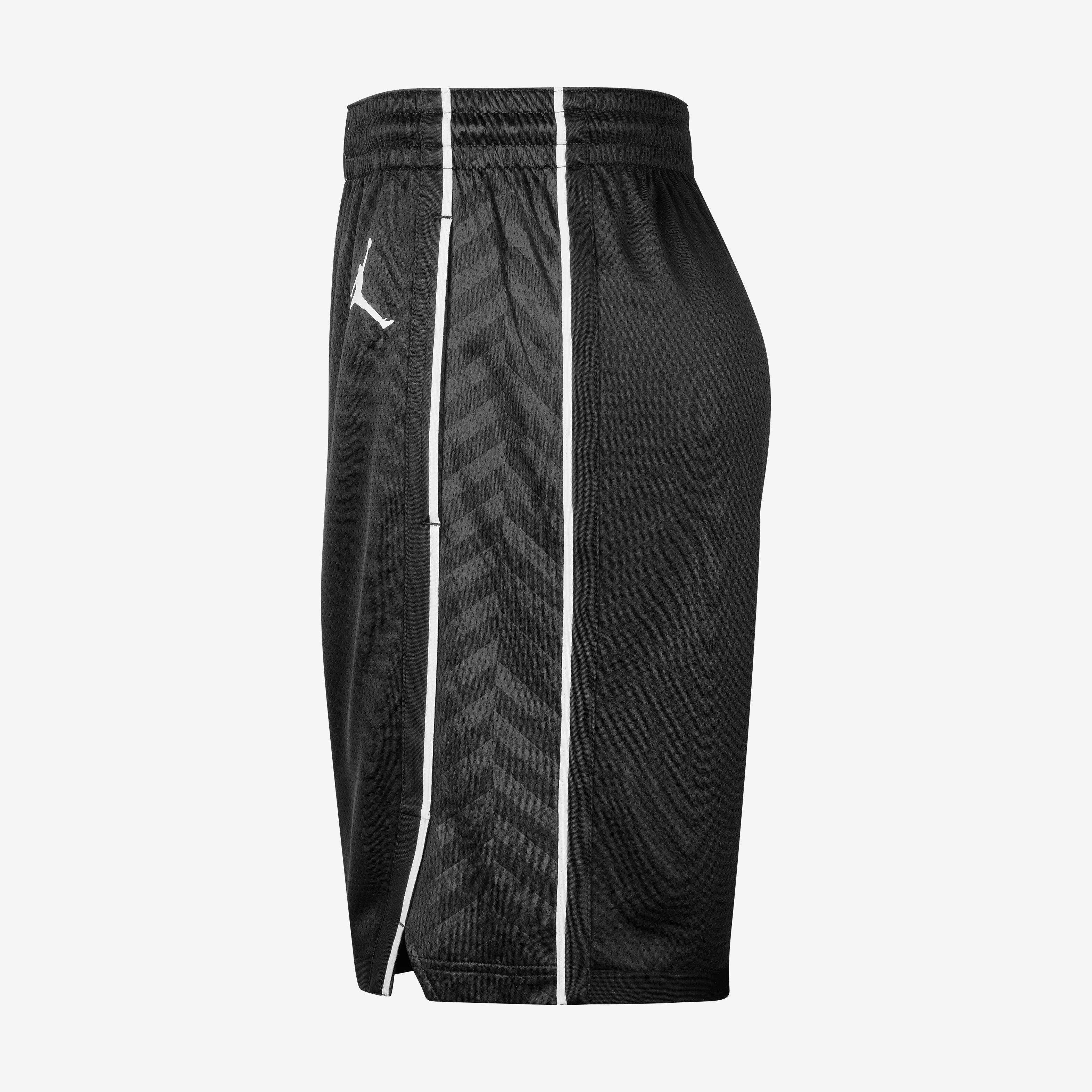 Men's dri-fit statement training shorts clearance