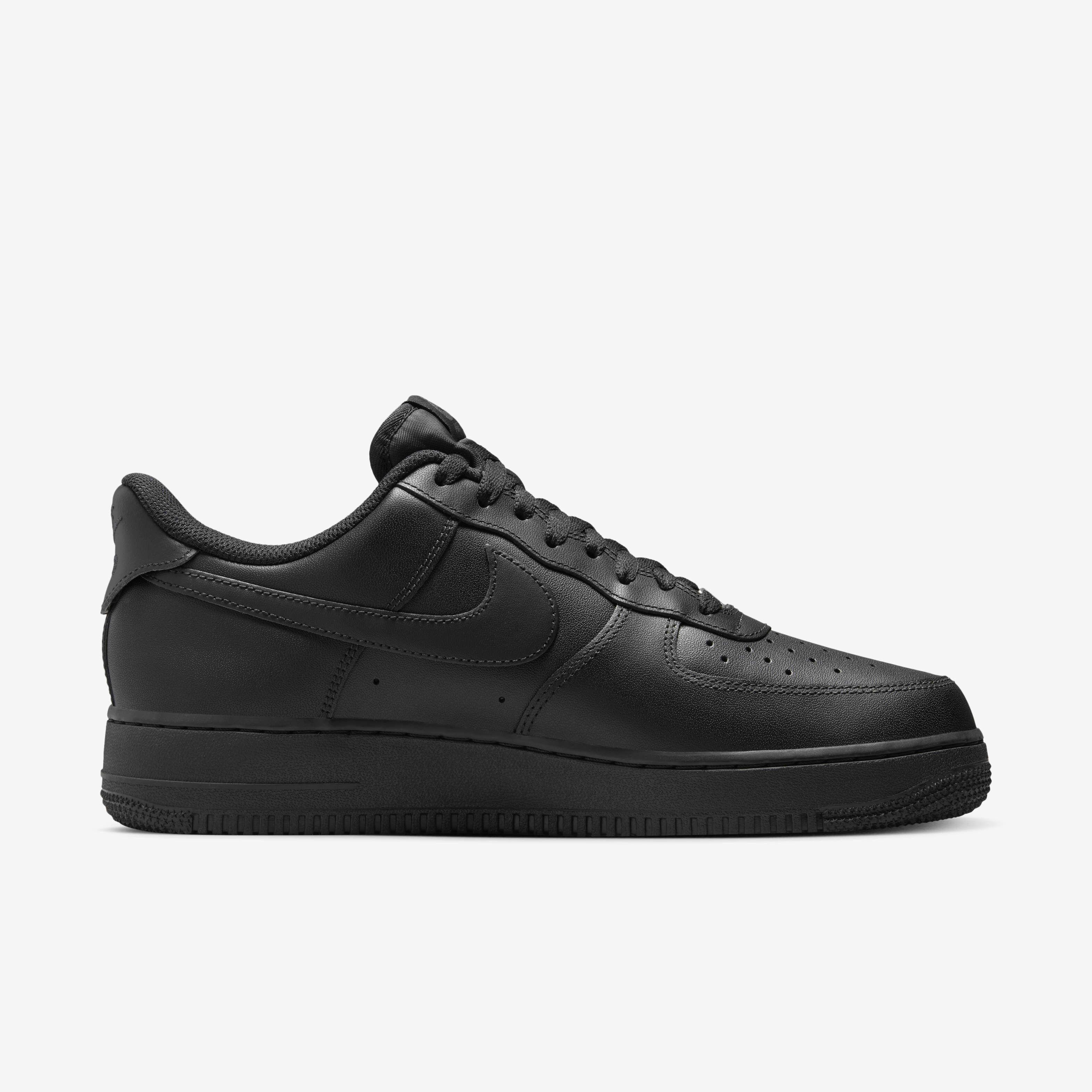 Nike Air Force 1 '07 EasyOn image number 2