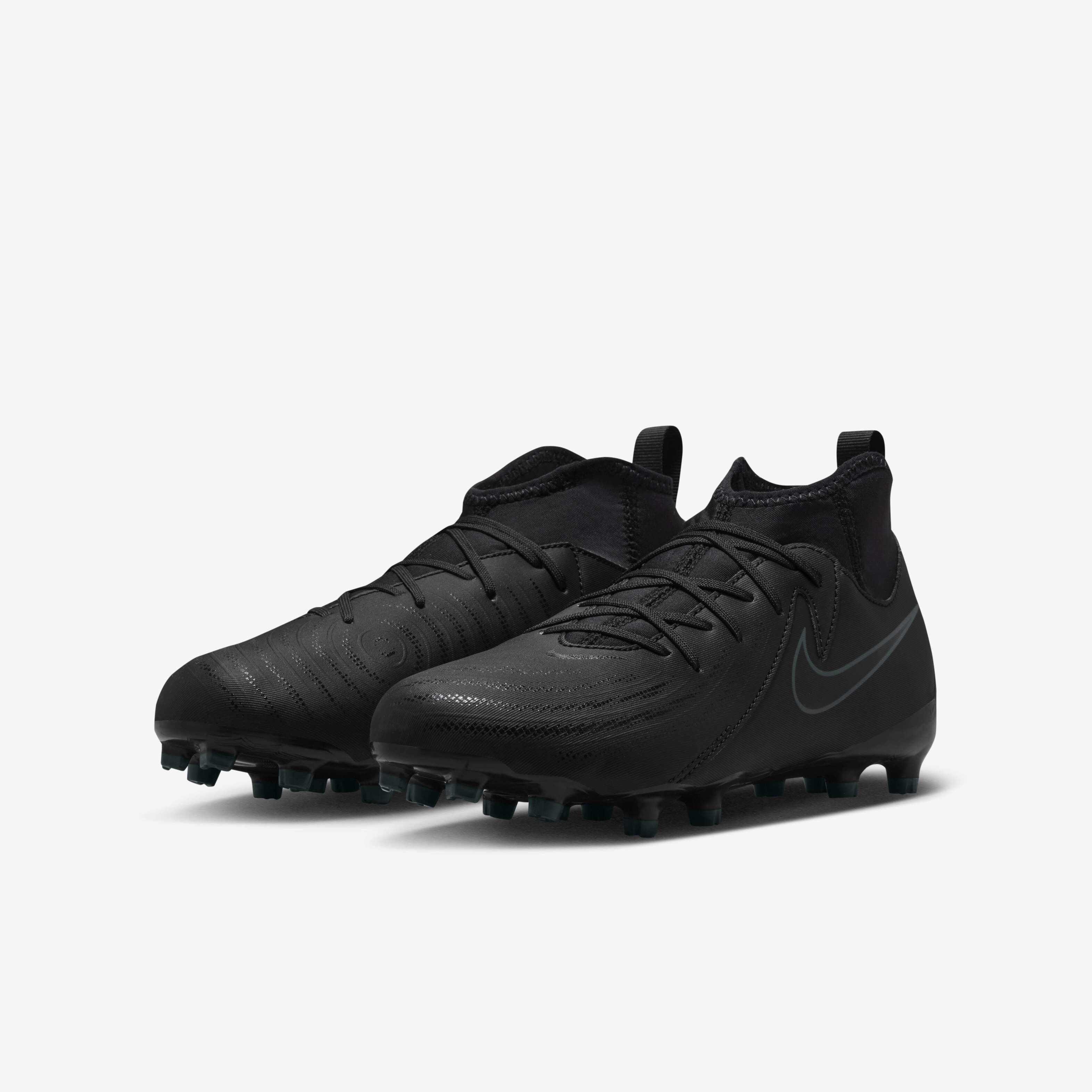Nike Jr. Phantom Luna 2 Academy image number 4