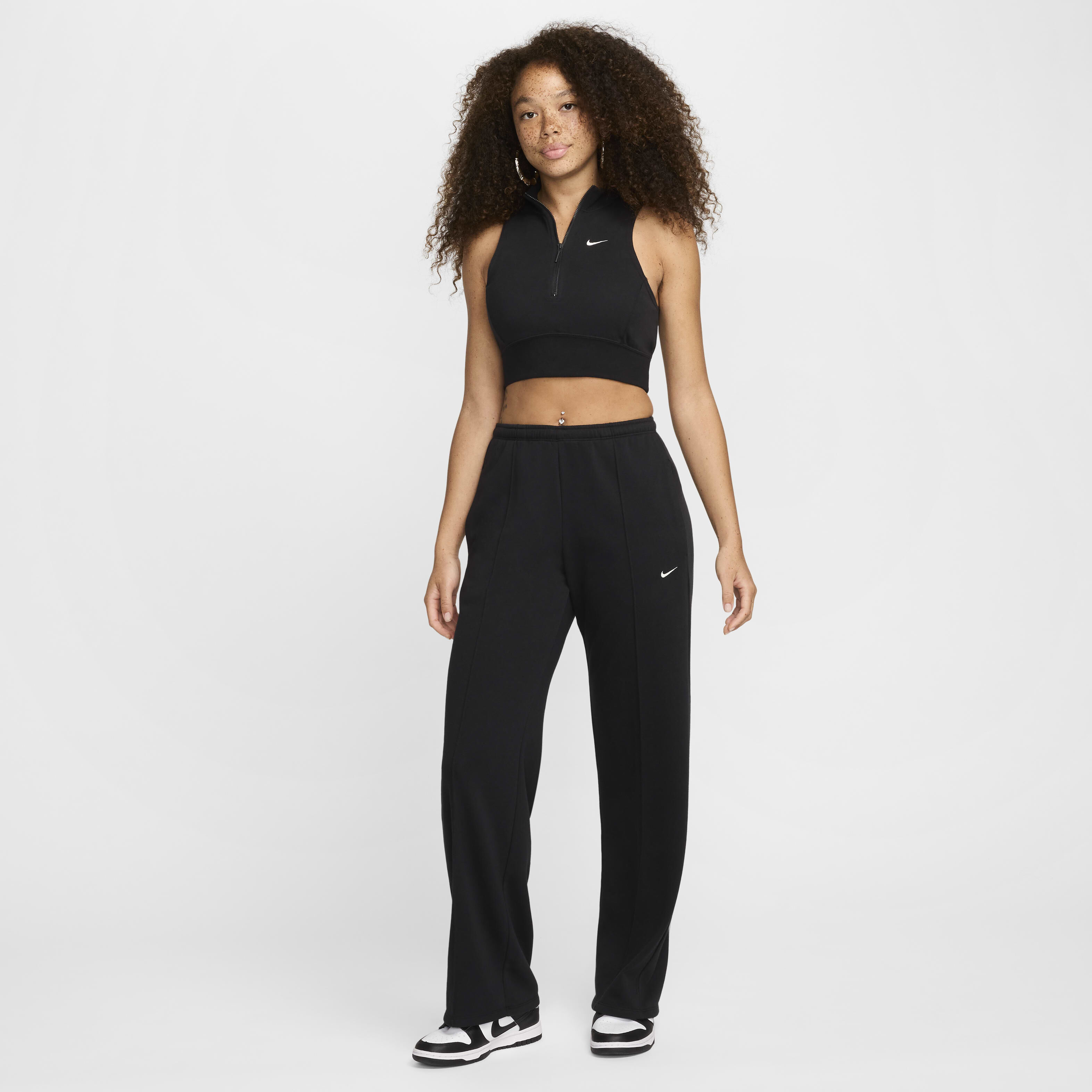 Nike cropped tracksuit outlet