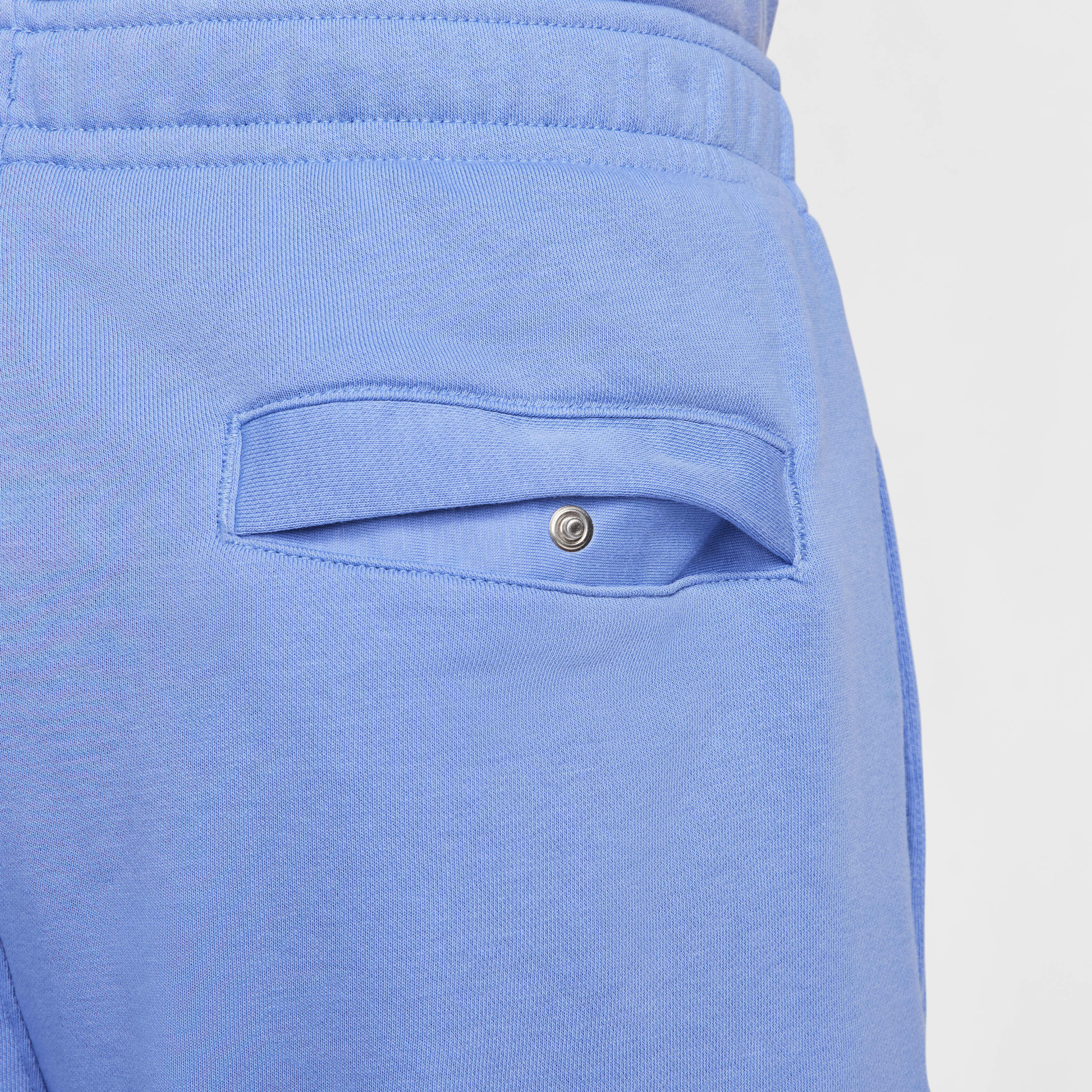 Nike Sportswear Club image number 5