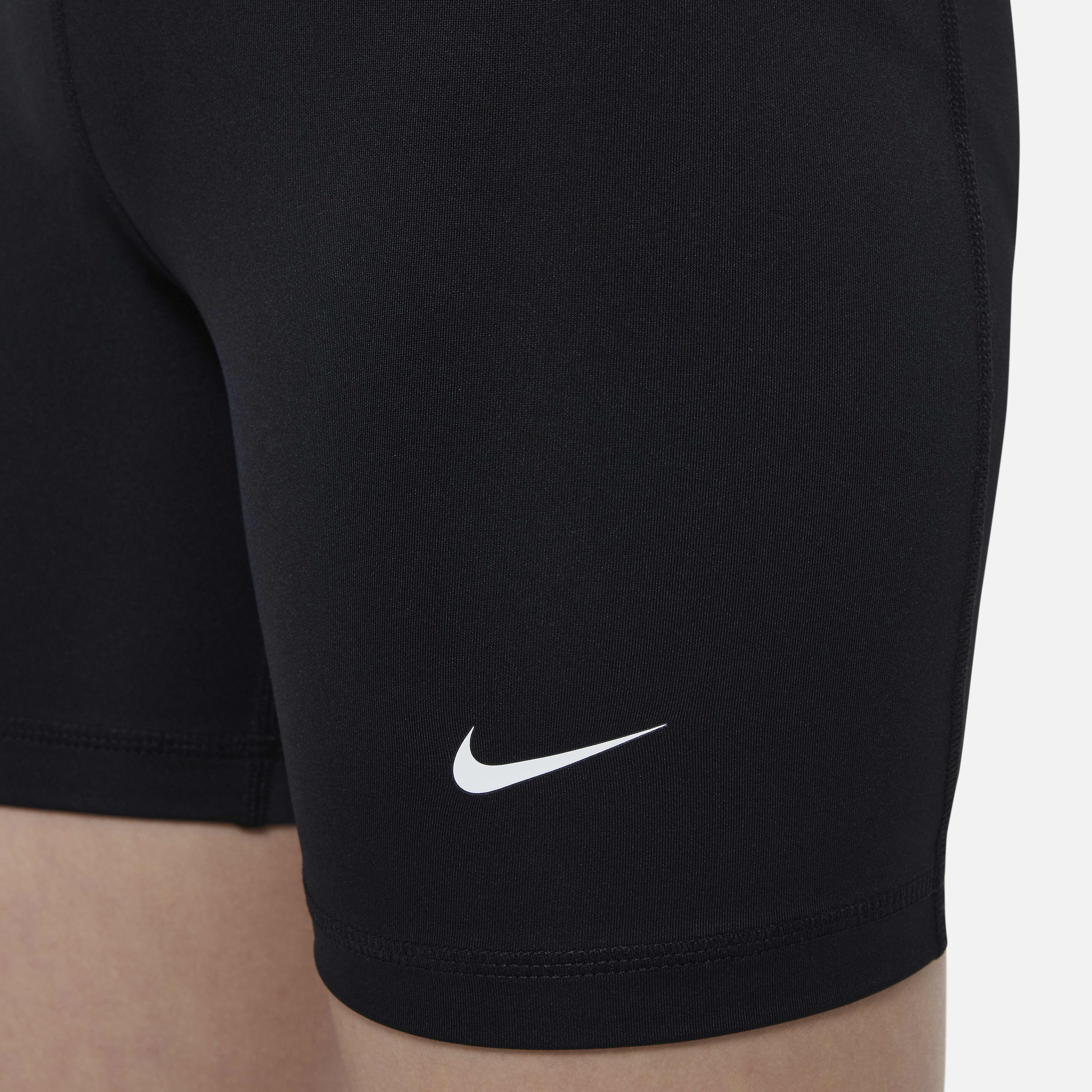 Nike Pro image number 3