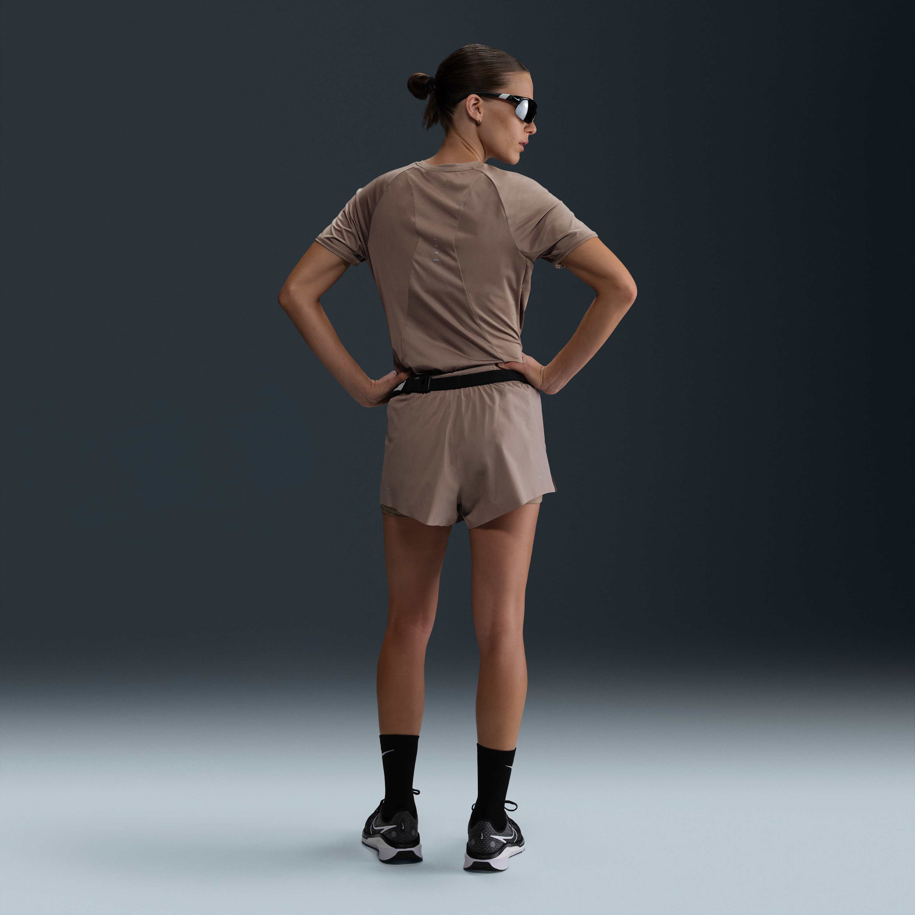 نايكي سويفت image number 4