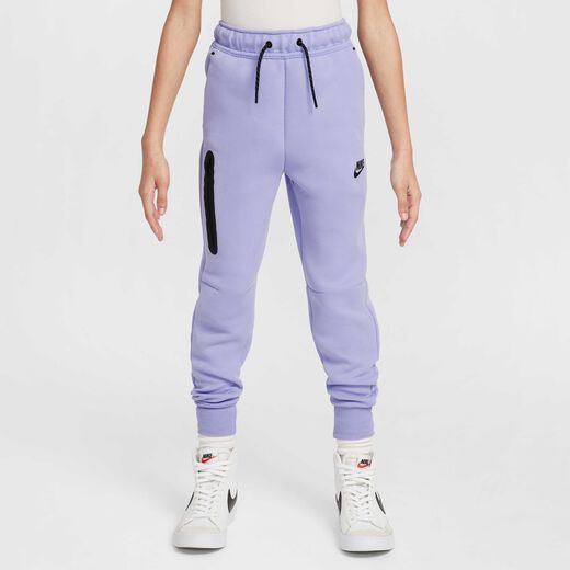 نايكي سبورتسوير تك فليس