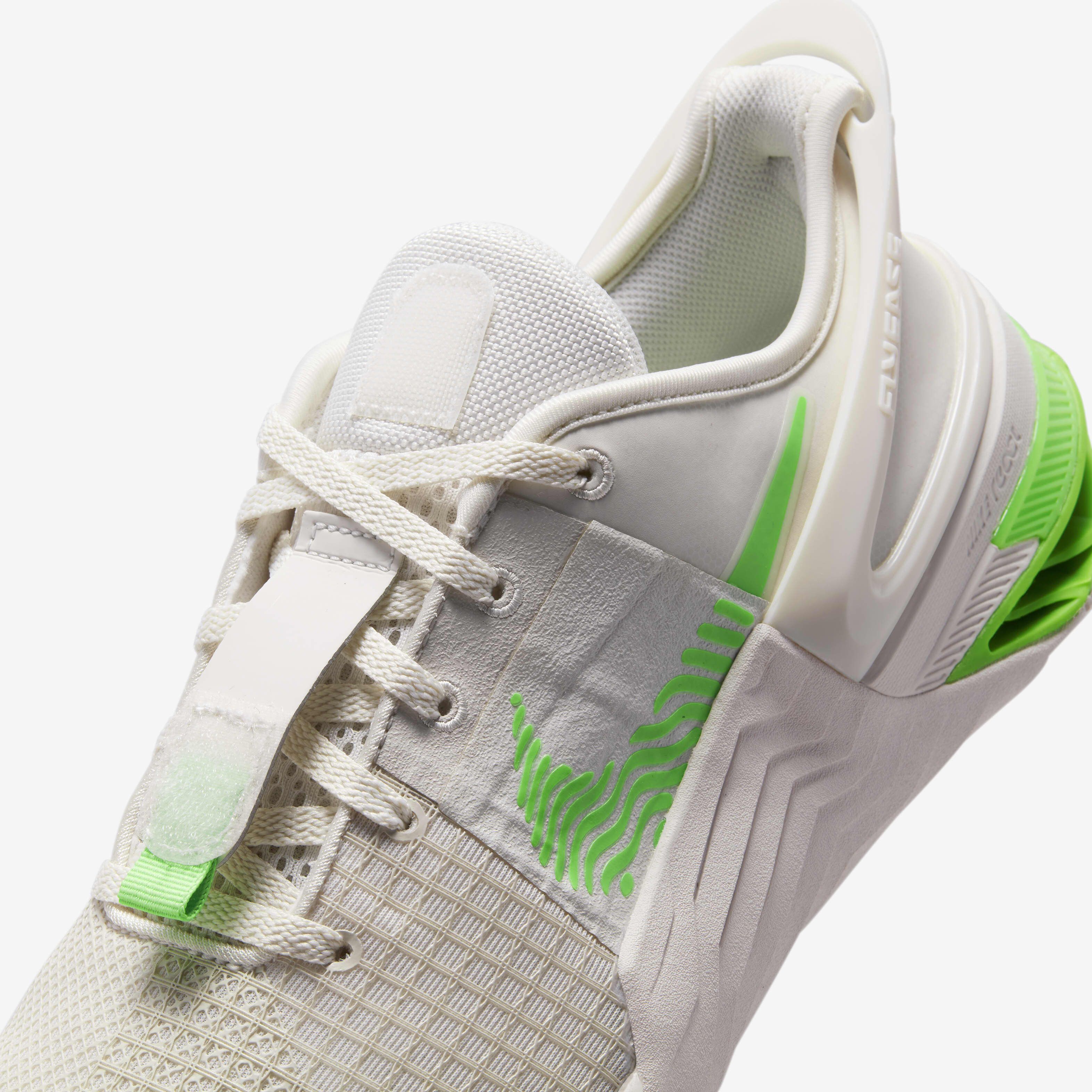 Buy Nike Metcon 8 FlyEase Men s Easy On Off Workout Shoes Nike Qatar Official