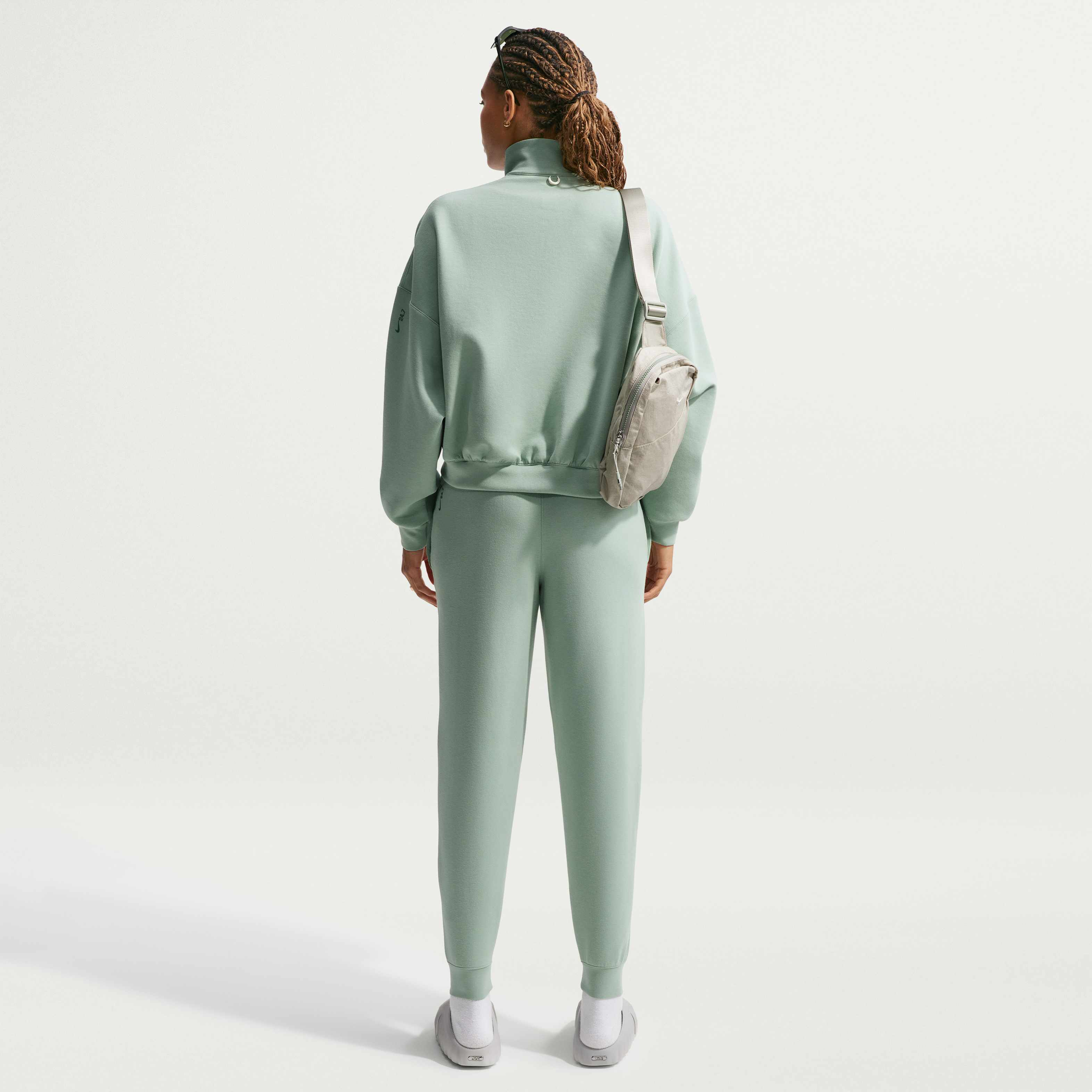 Nike 24.7 ImpossiblySoft image number 4