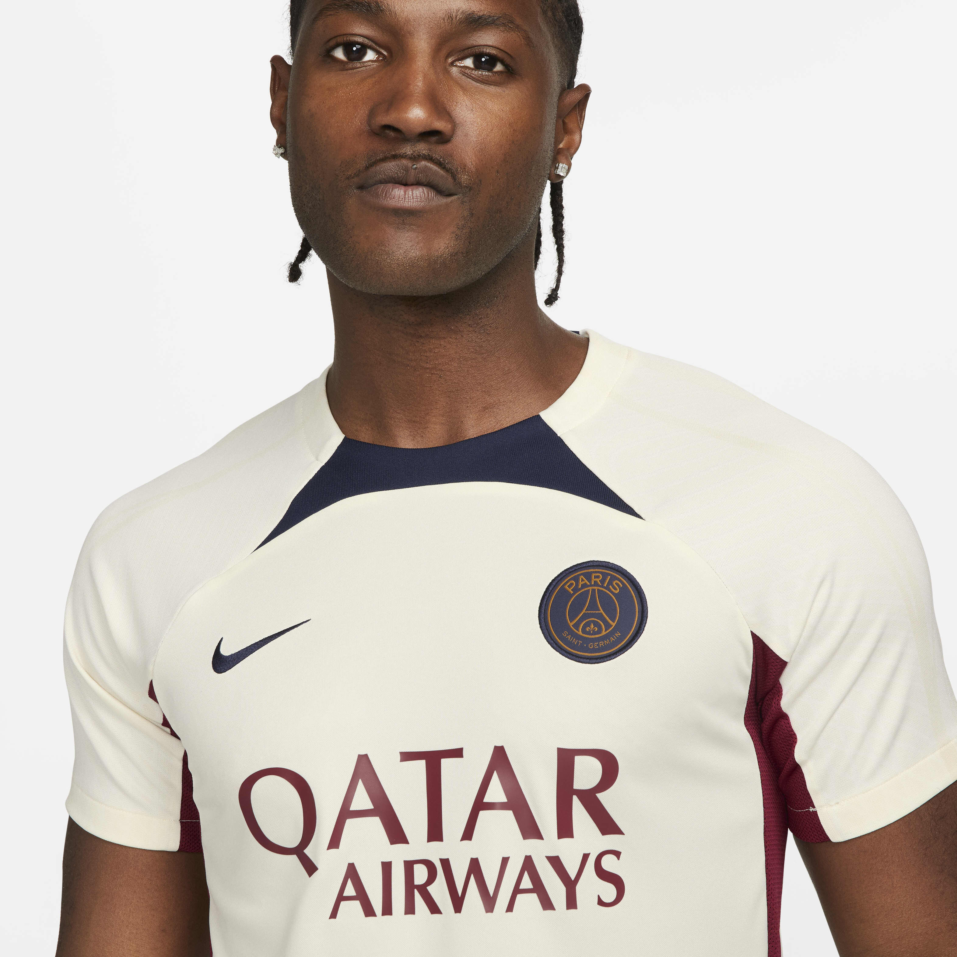 Paris Saint-Germain Strike image number 2