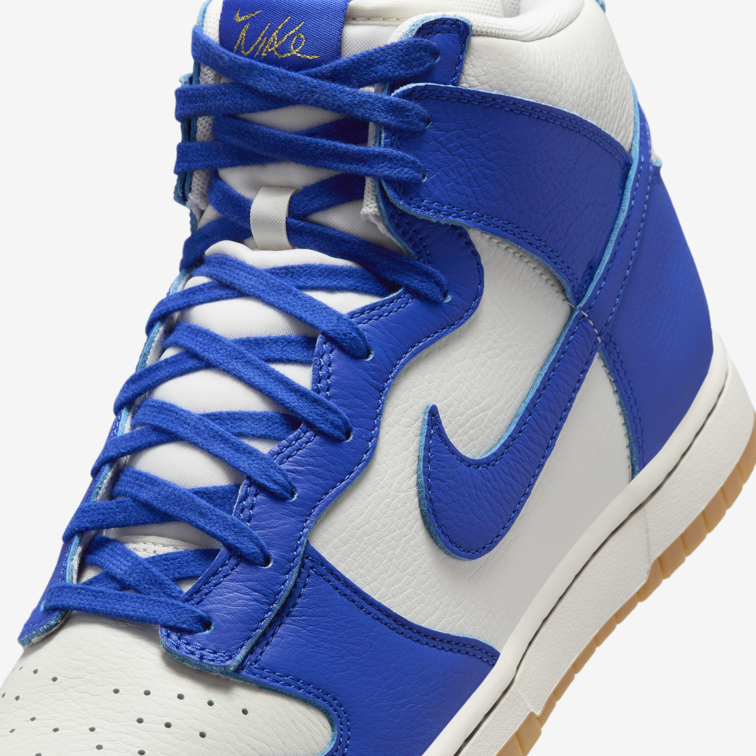 Nike Dunk High Retro SE image number 6