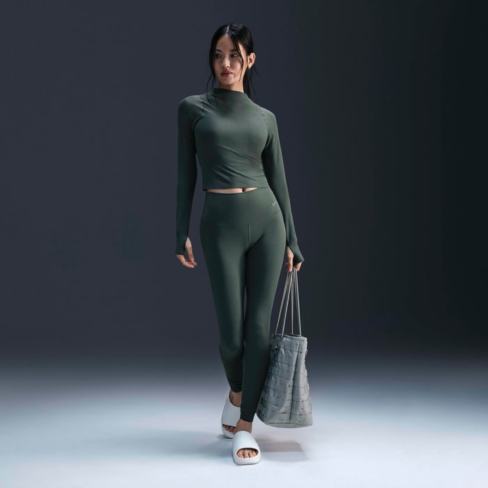 نايكي زينفي image number 3 نايكي زينفي image number 3