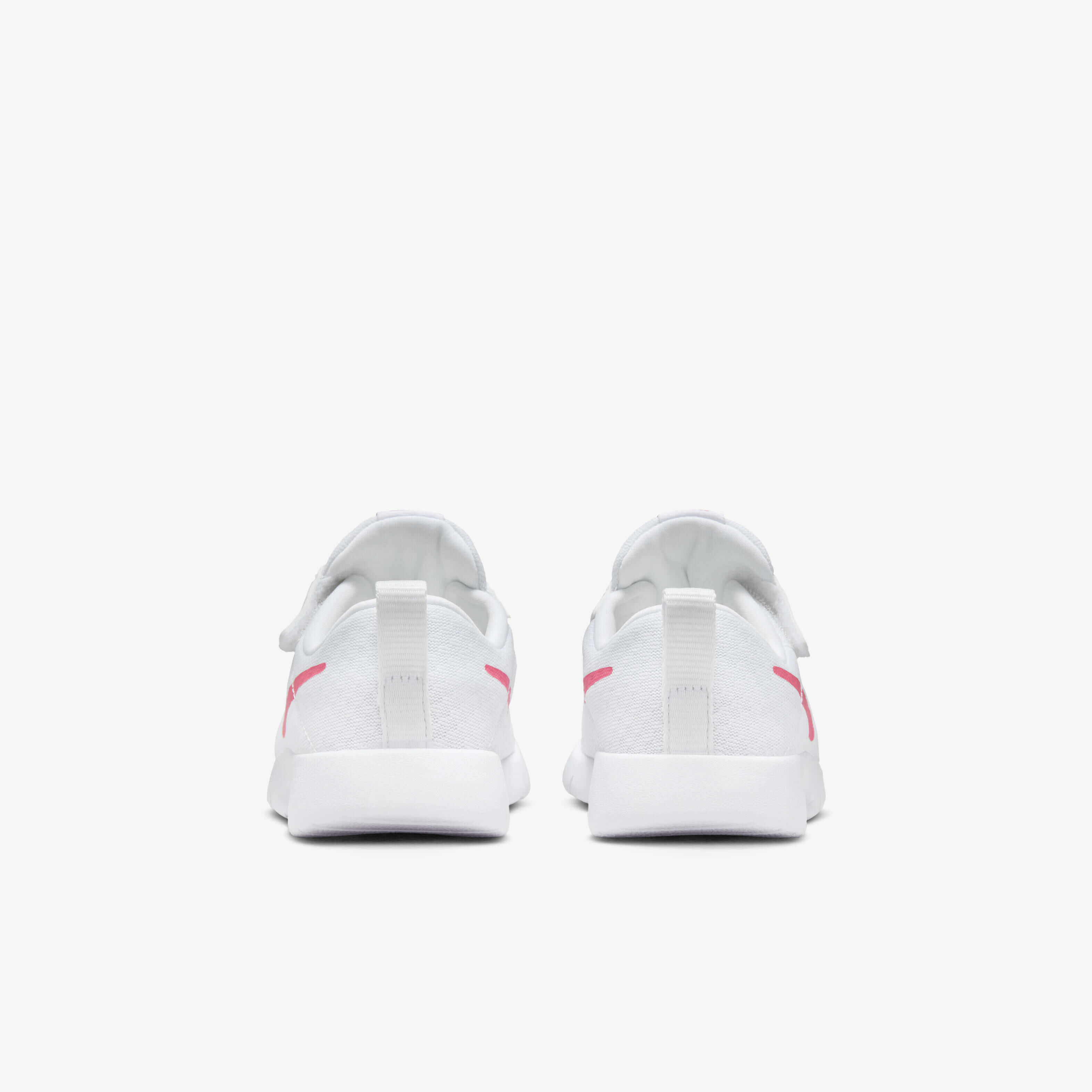 Nike Tanjun EasyOn image number 5