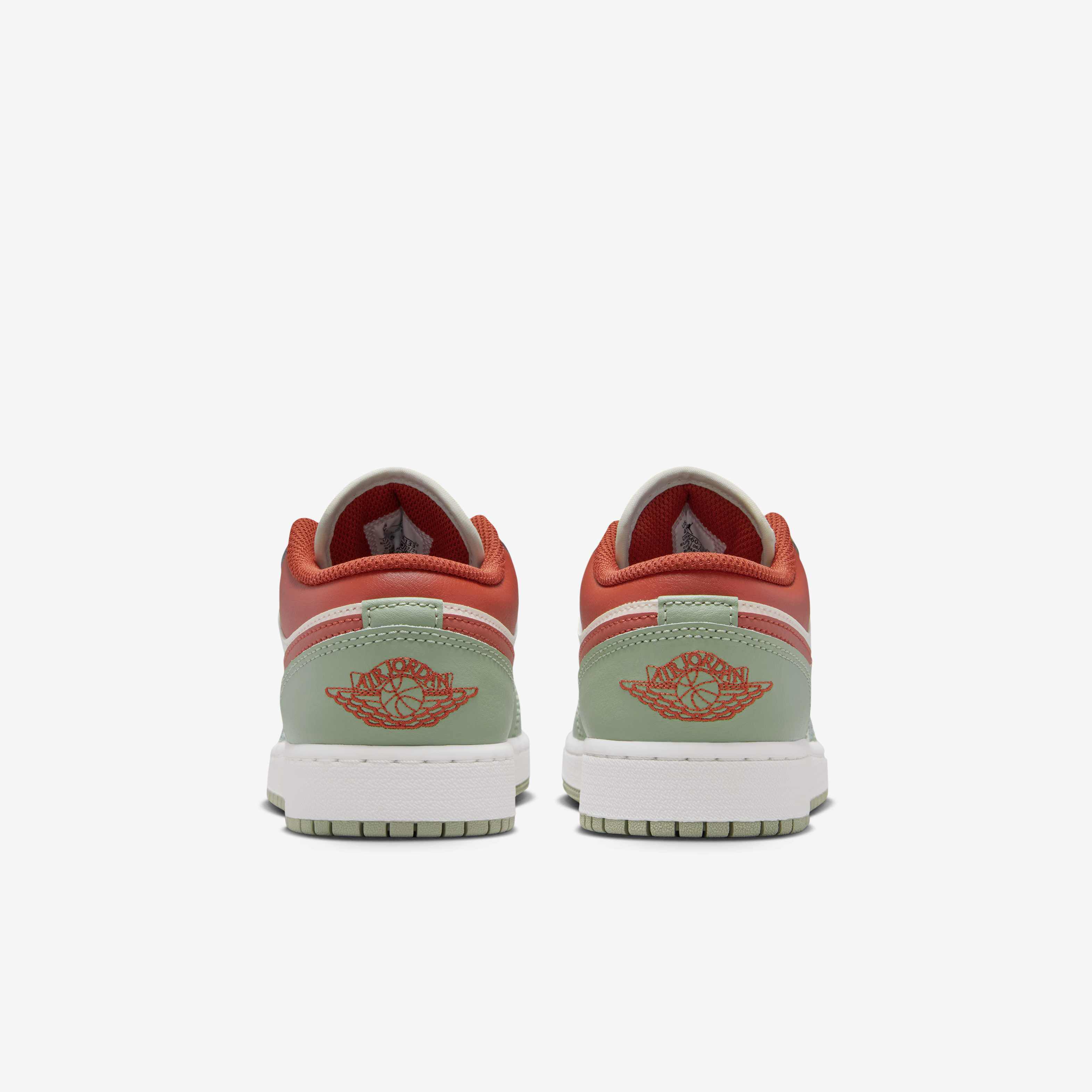 اير جوردن 1 لو image number 5