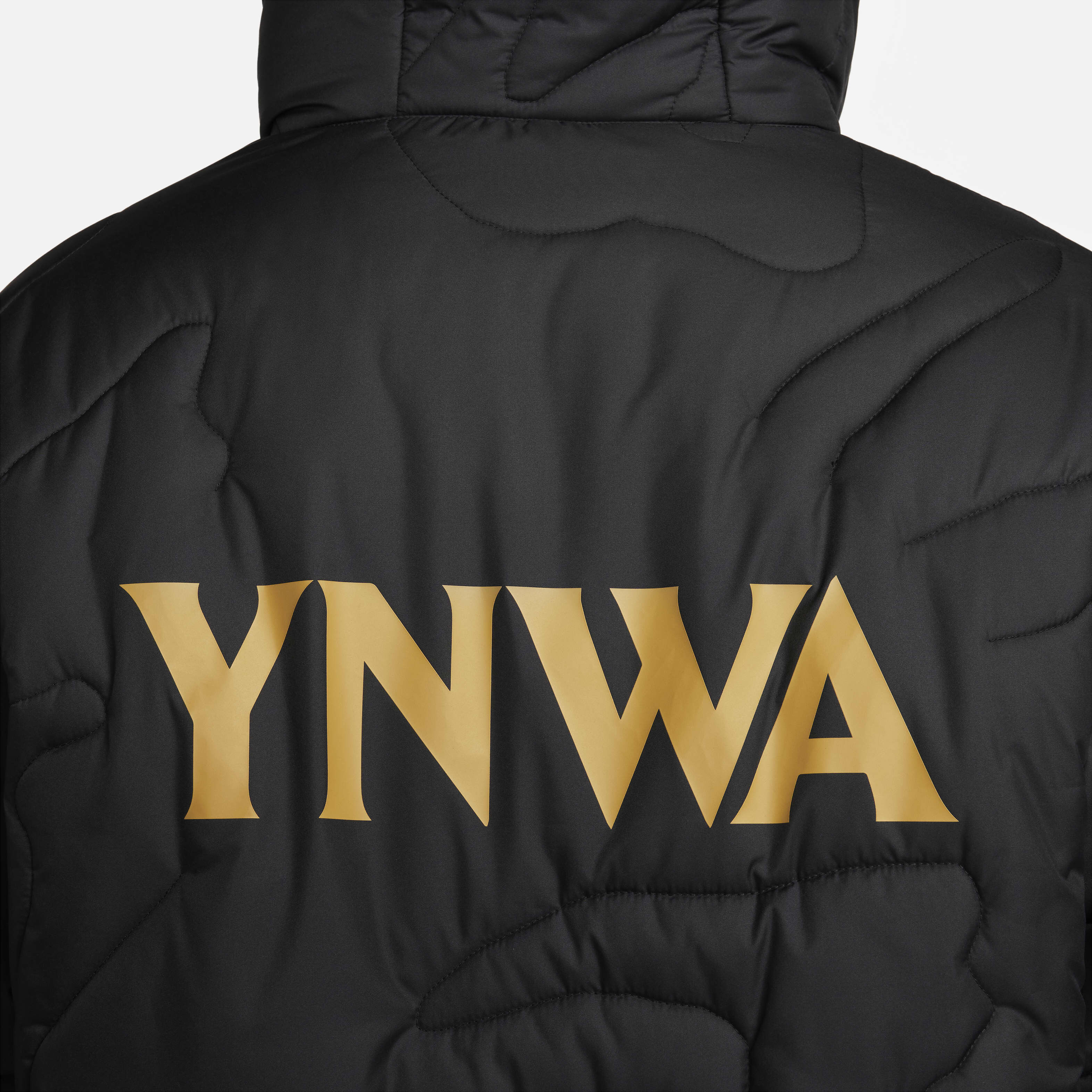 ليبرون x ليفربول F.C. image number 8