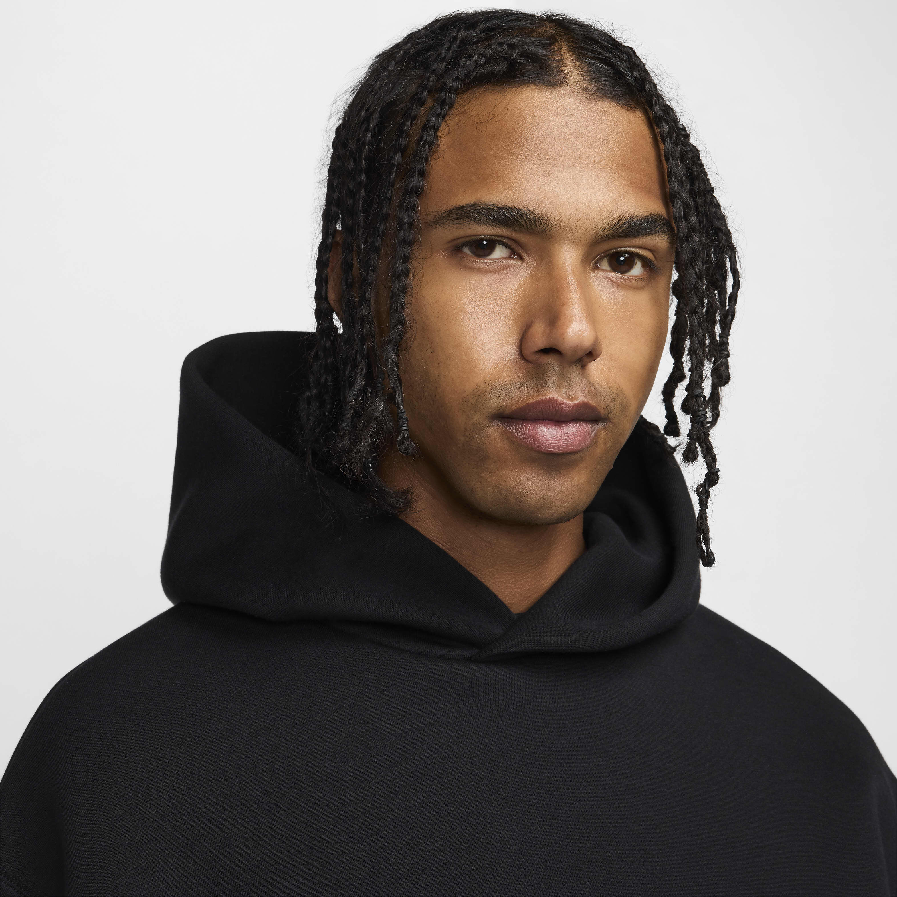 نايكي تك ري-اماجيند image number 2