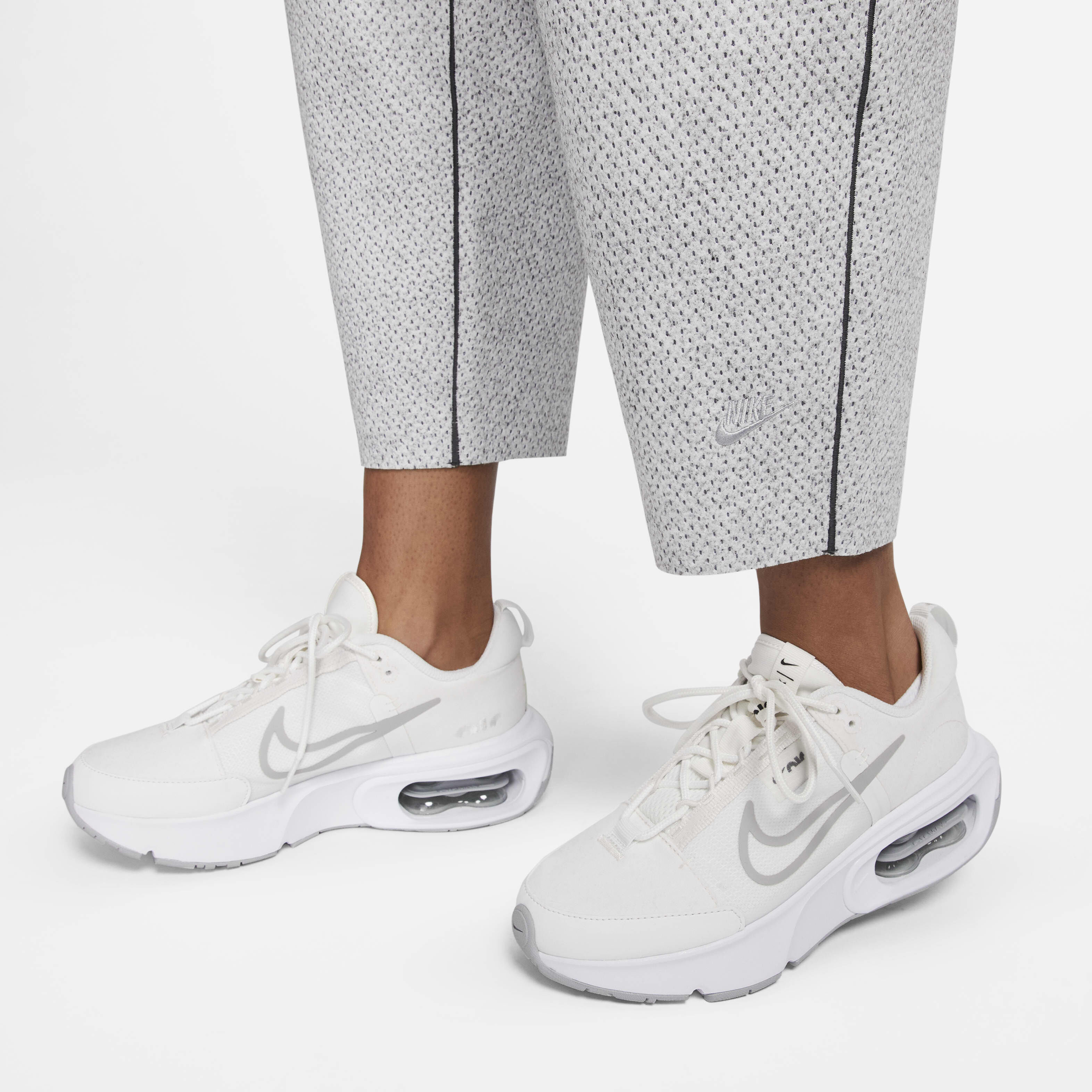 Nike Forward Trousers image number 4