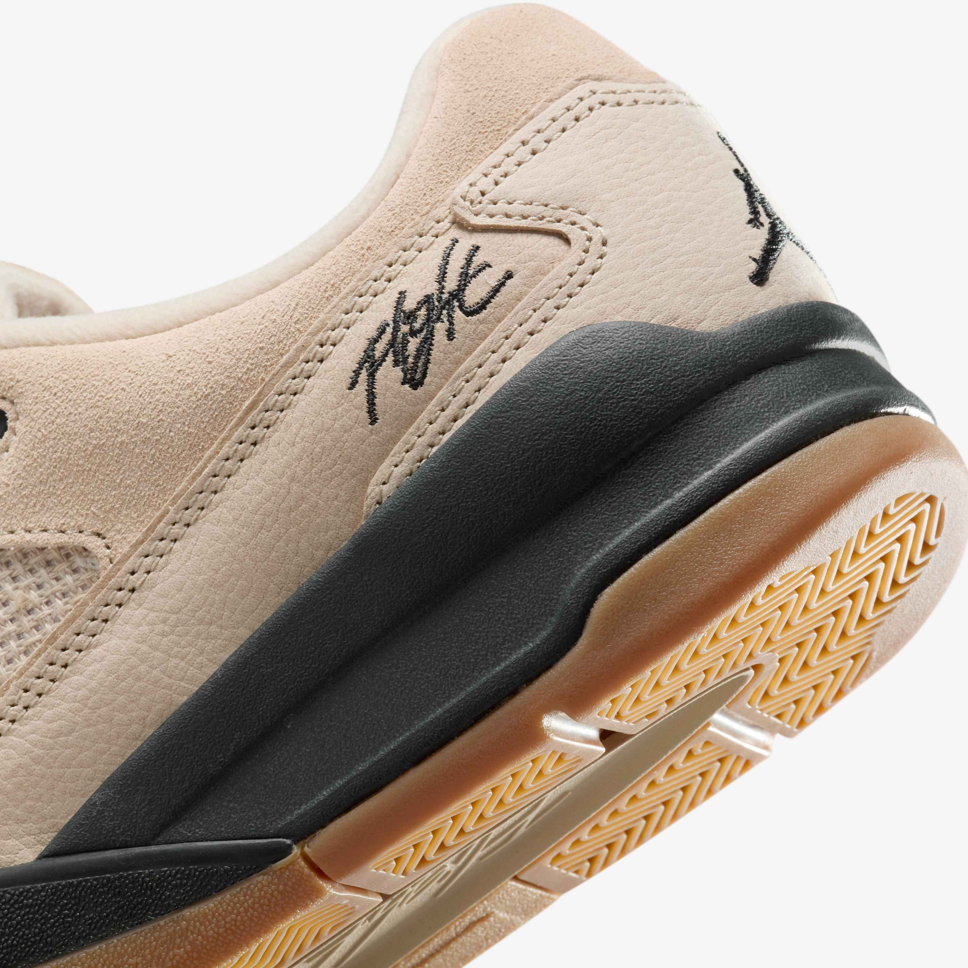 Jordan Flight Court image number 7