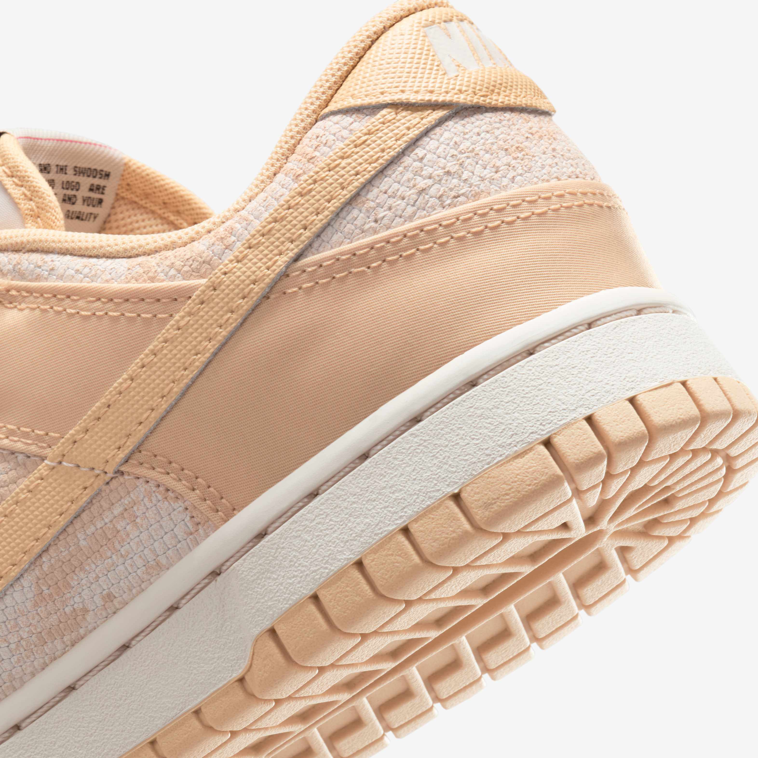 نايكي دانك لو image number 7