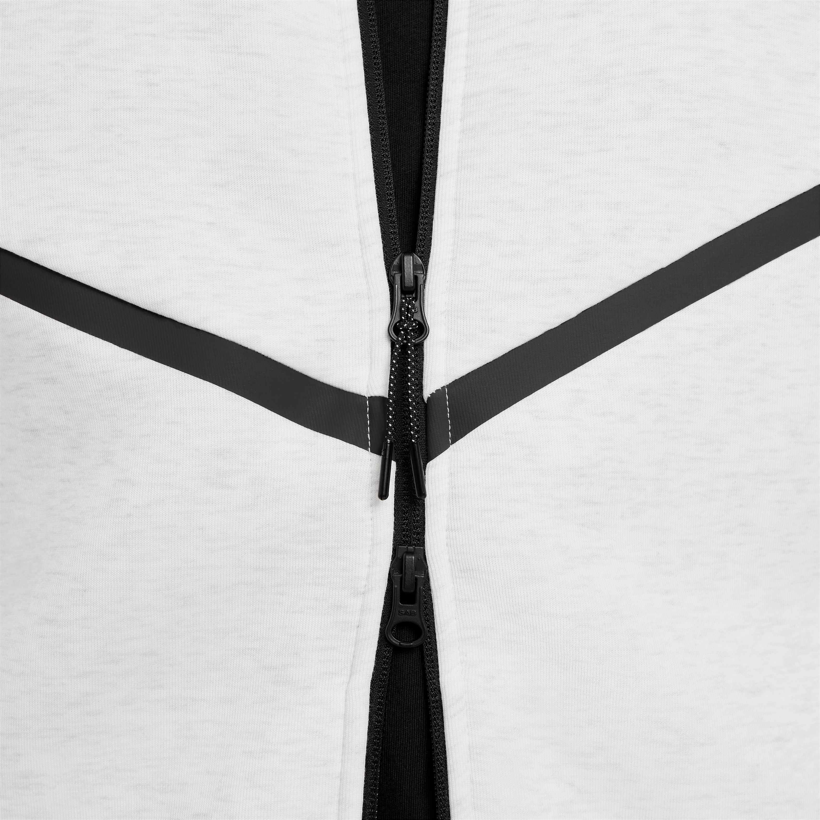 Nike Tech image number 4