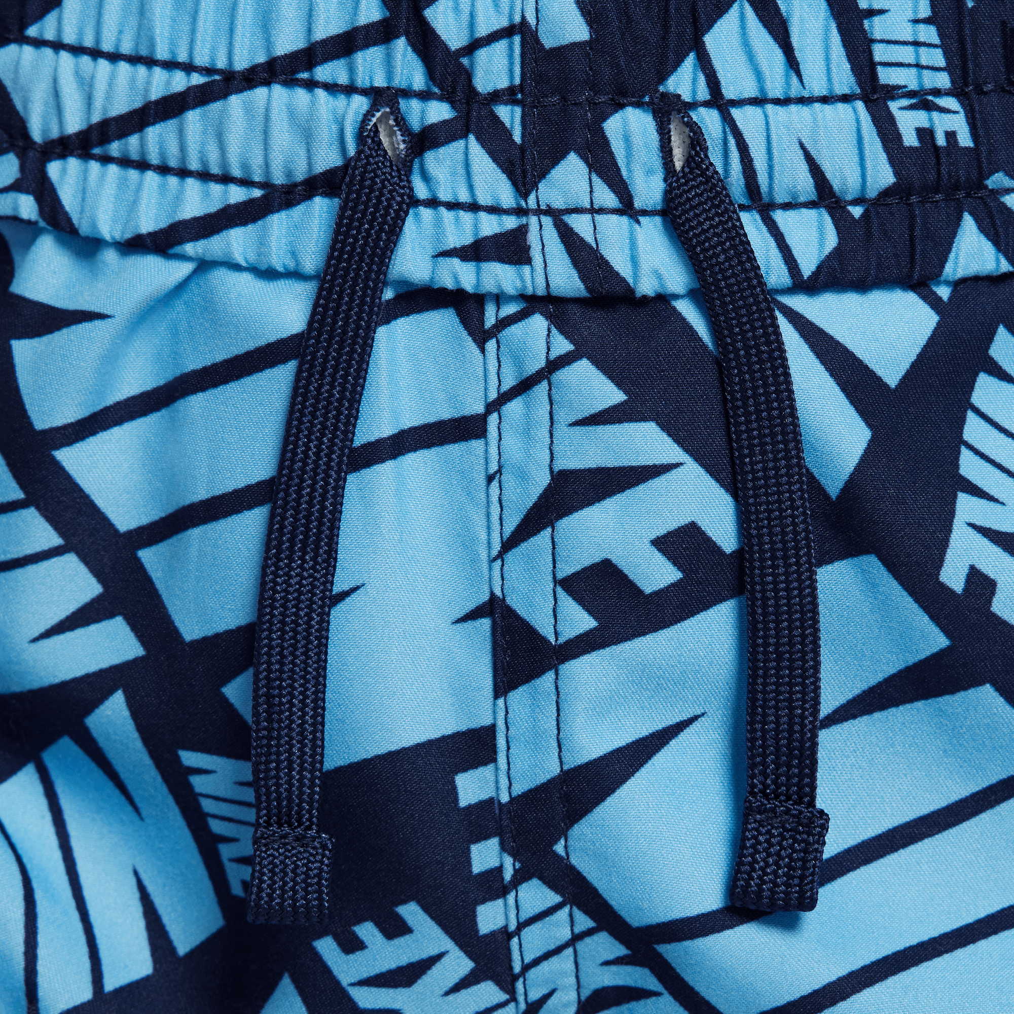 Nike Swim Breaker image number 3