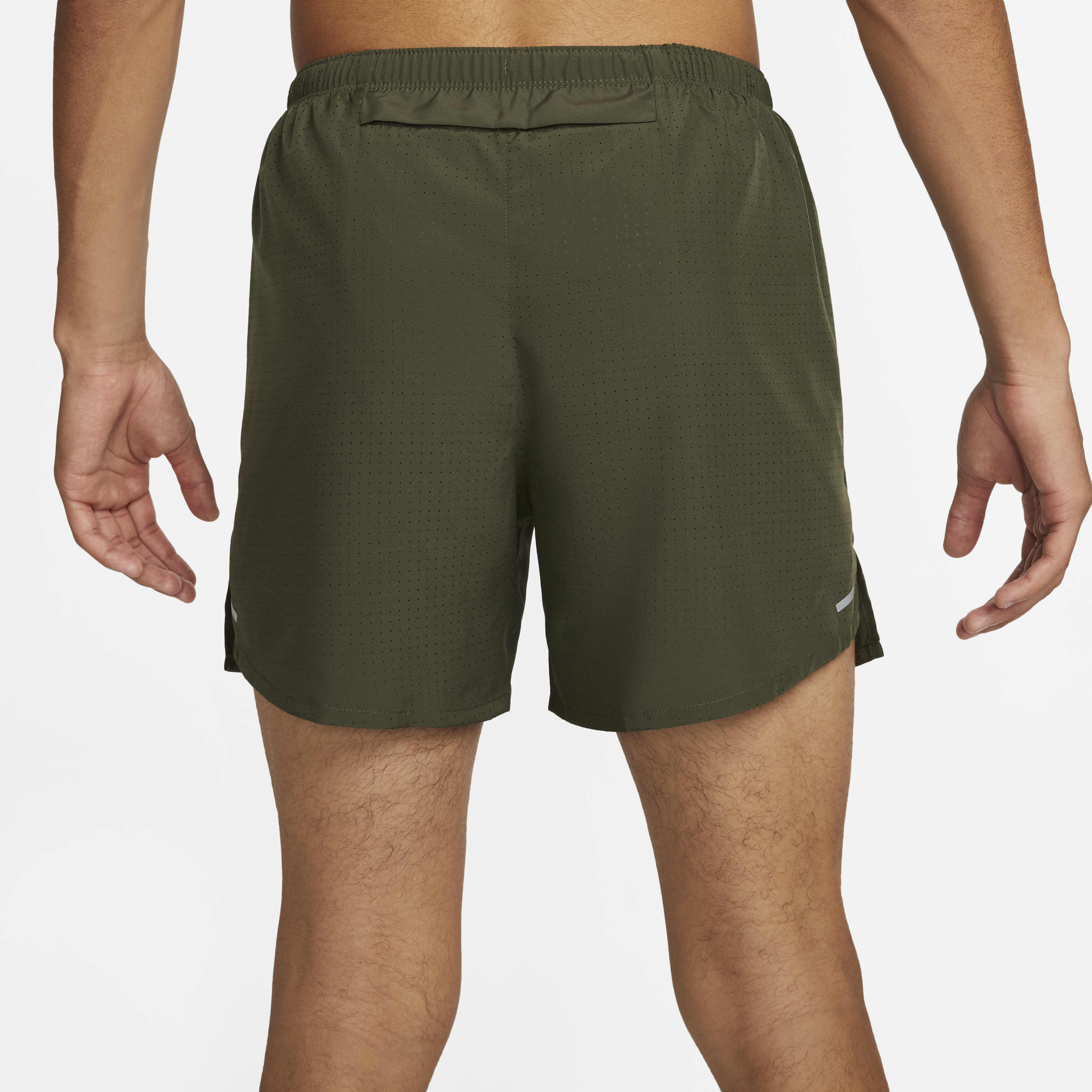 Nike Dri-FIT Challenger Run Division image number 2